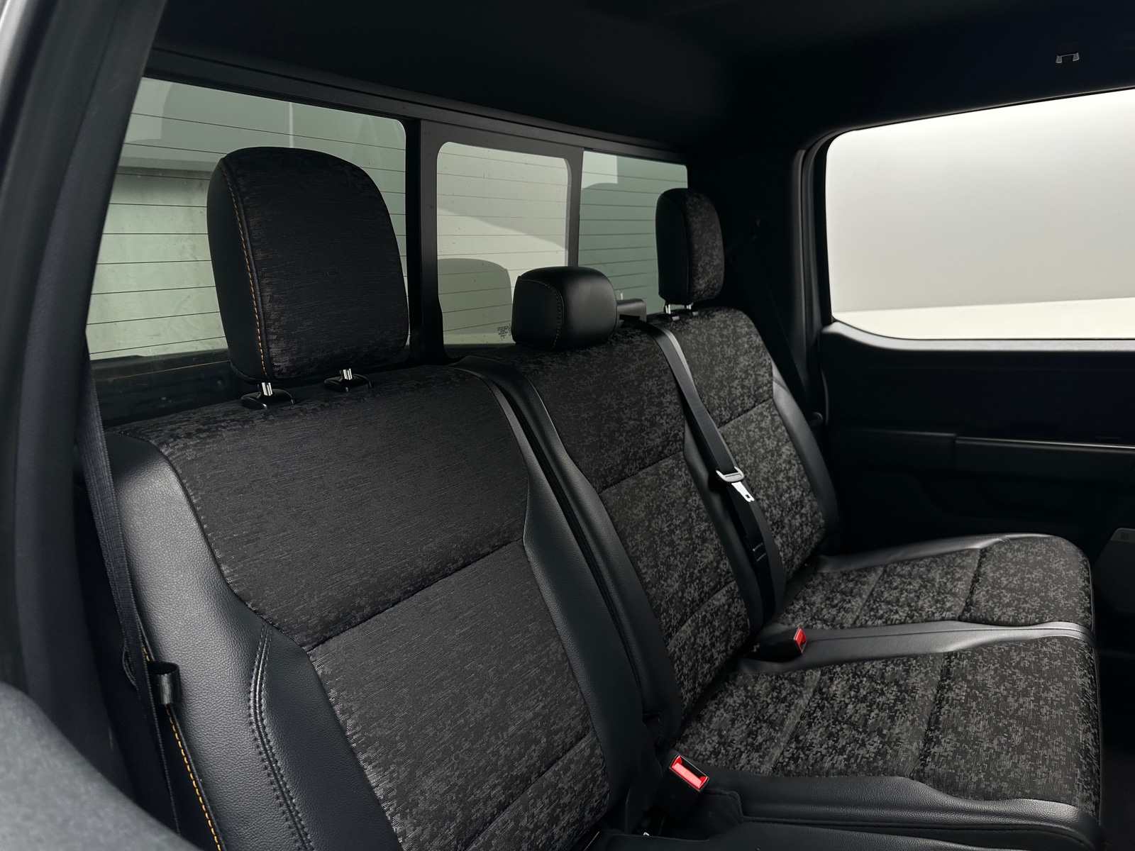 Thumbnail: 2025 Ford Econoline - 6