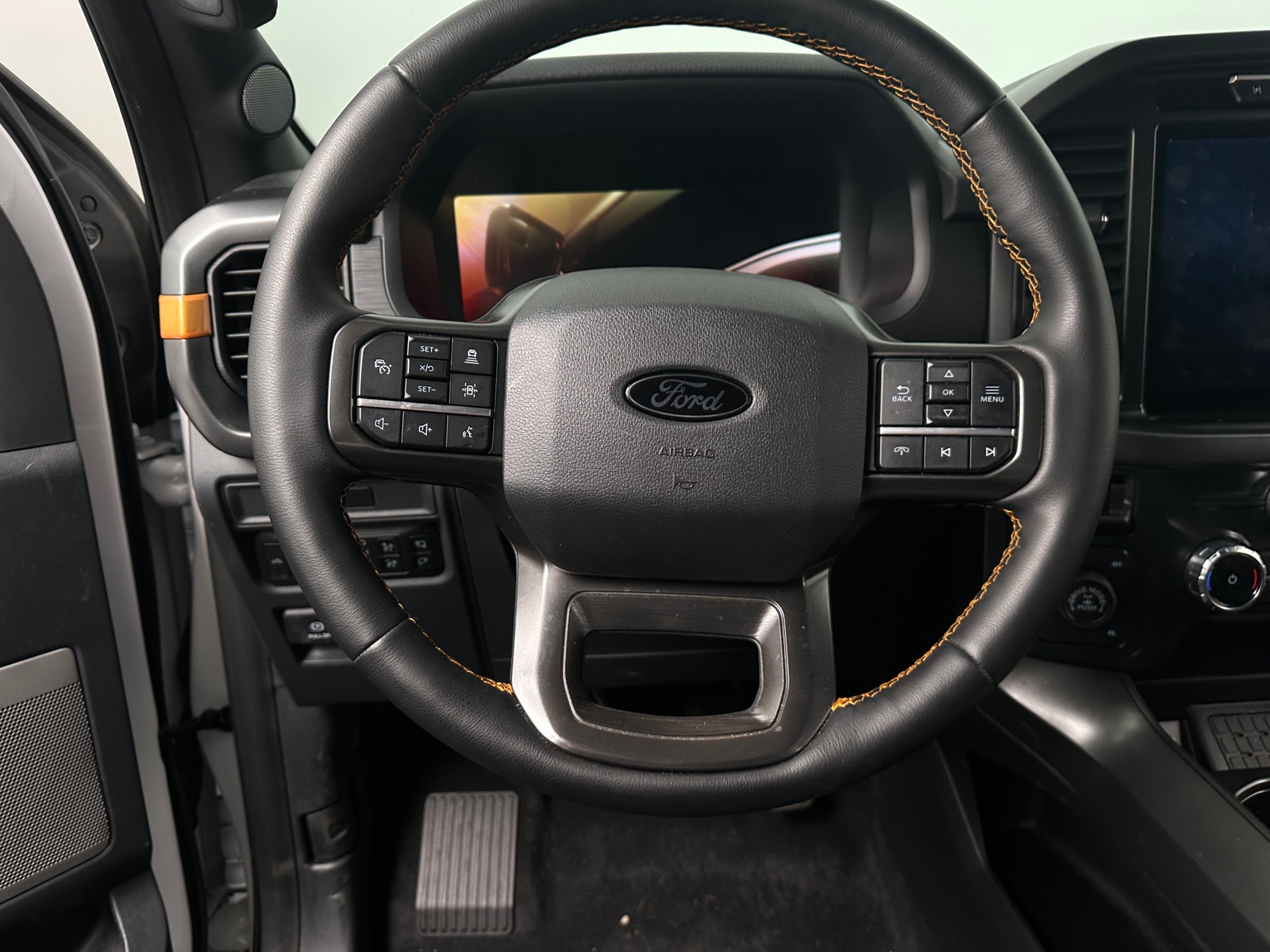 Thumbnail: 2025 Ford Econoline - 5