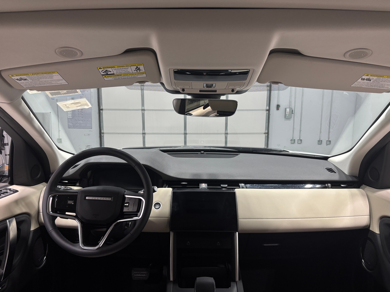 Thumbnail: 2025 Land Rover Discovery Sport - 2