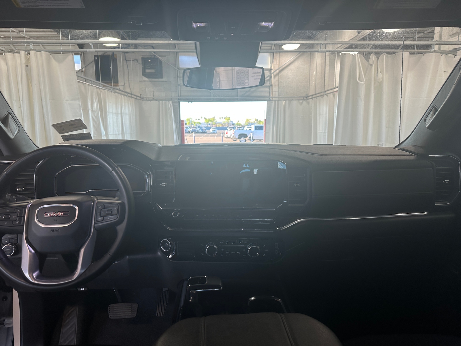 Thumbnail: 2025 GMC Sierra 1500 - 3