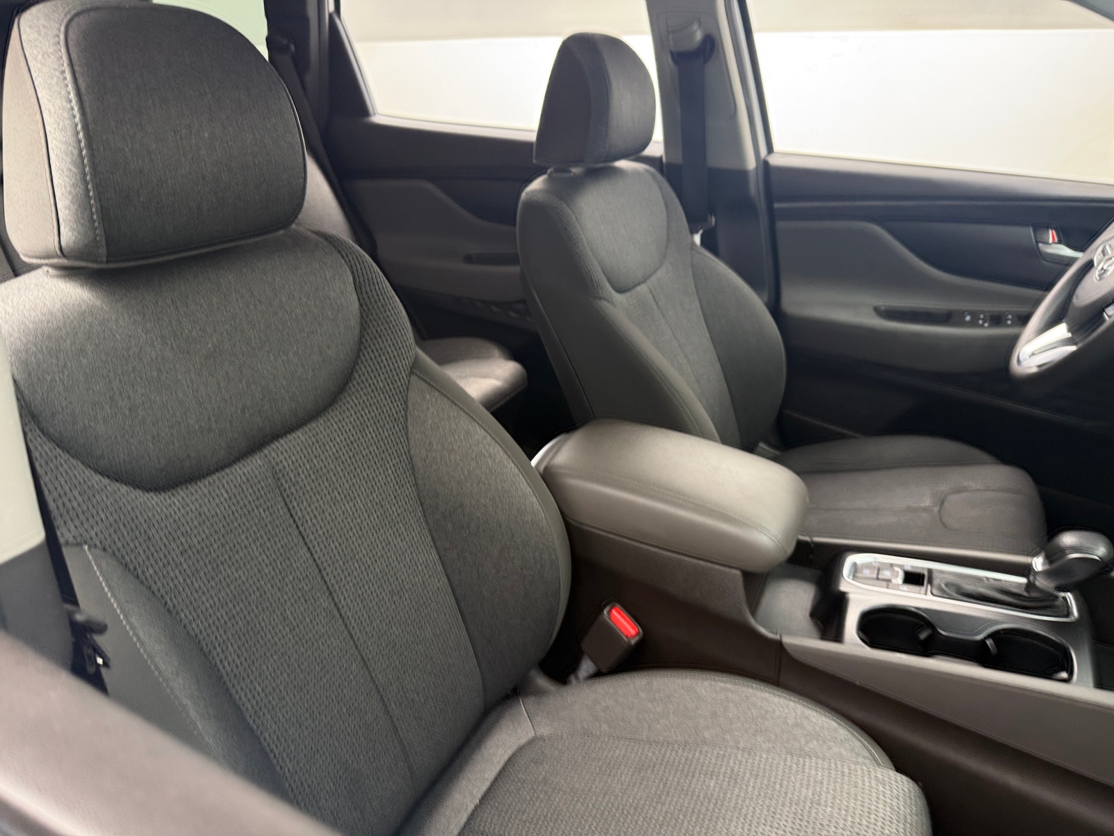 Thumbnail: 2019 Hyundai Santa Fe - 2