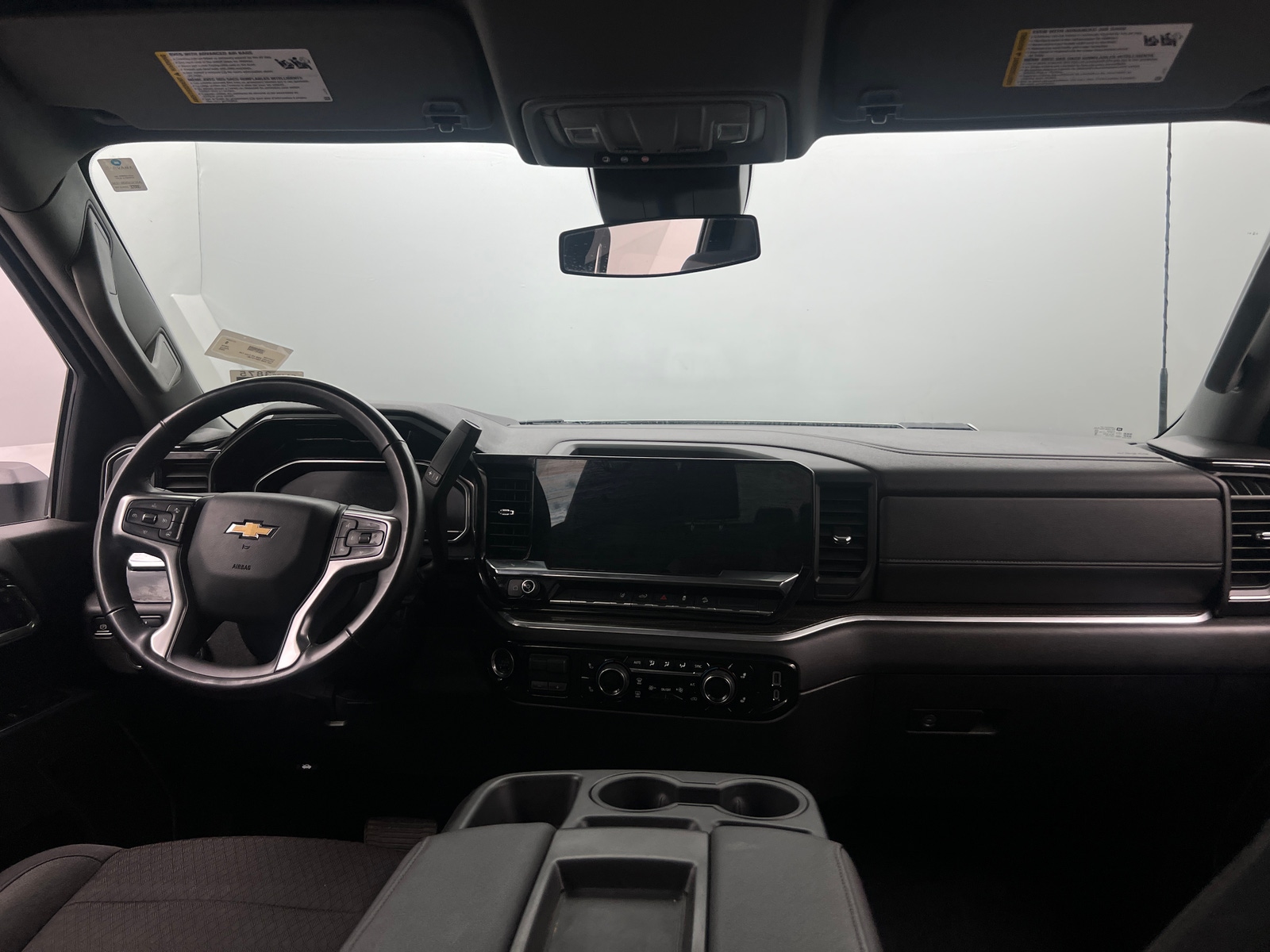 Thumbnail: 2025 Chevrolet Silverado 2500 - 3