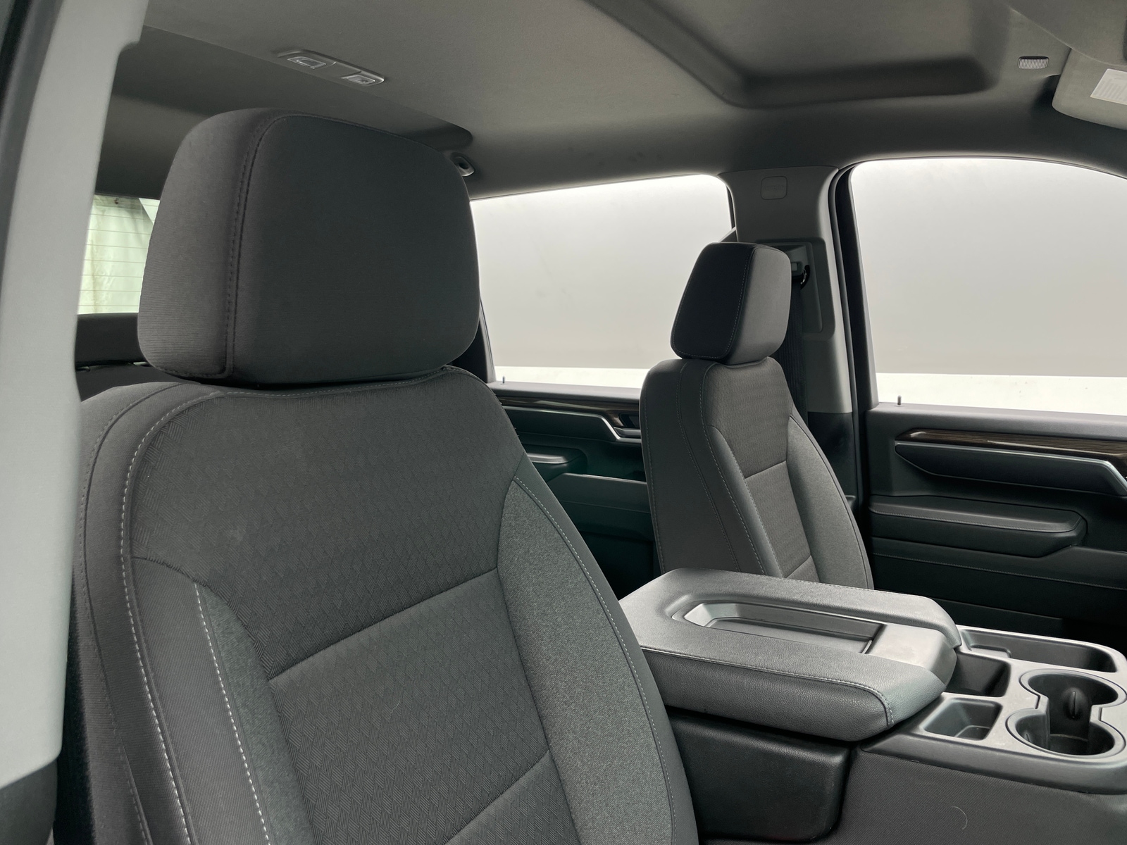 Thumbnail: 2025 Chevrolet Silverado 2500 - 2