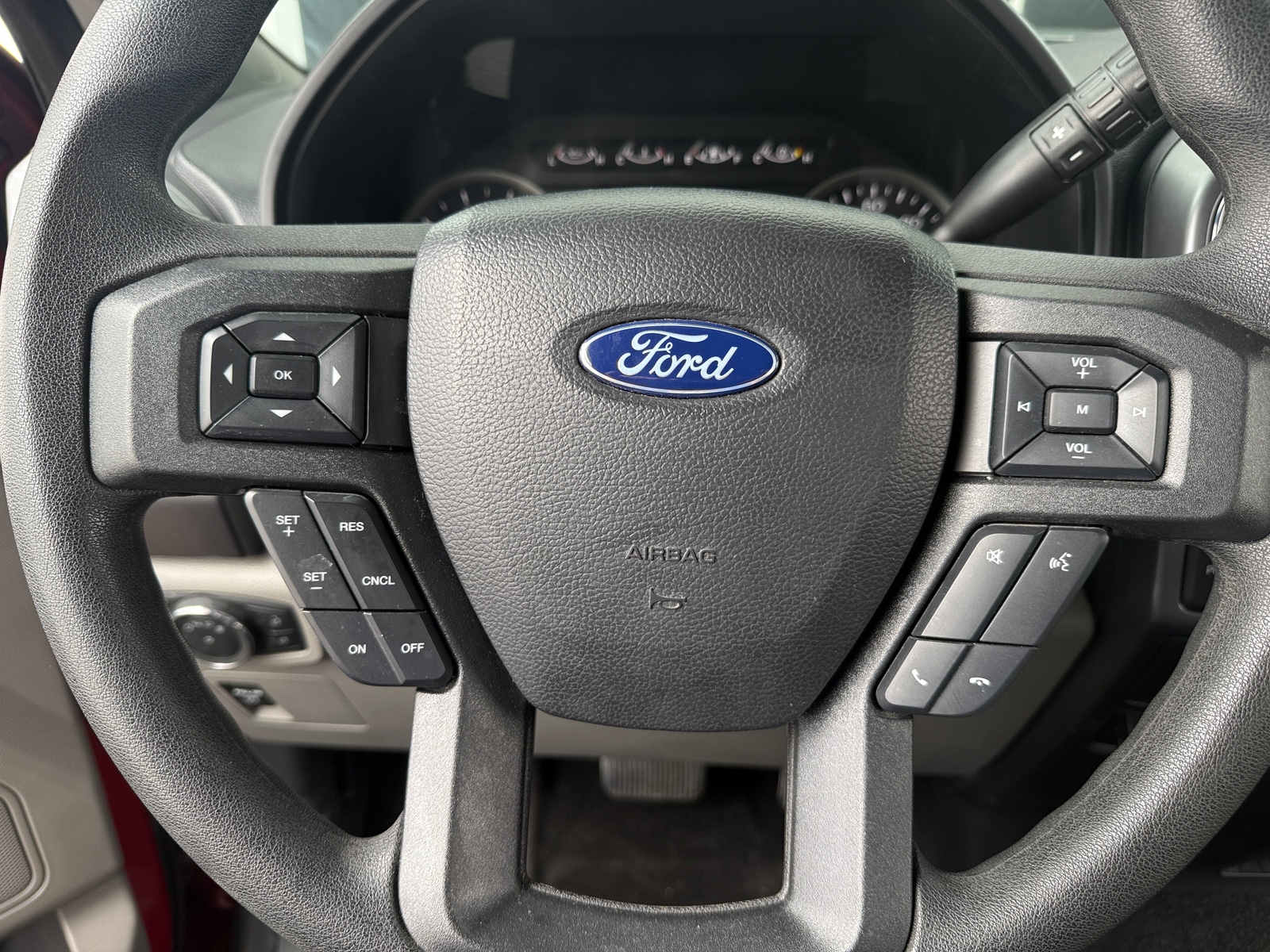 Thumbnail: 2020 Ford Econoline - 5