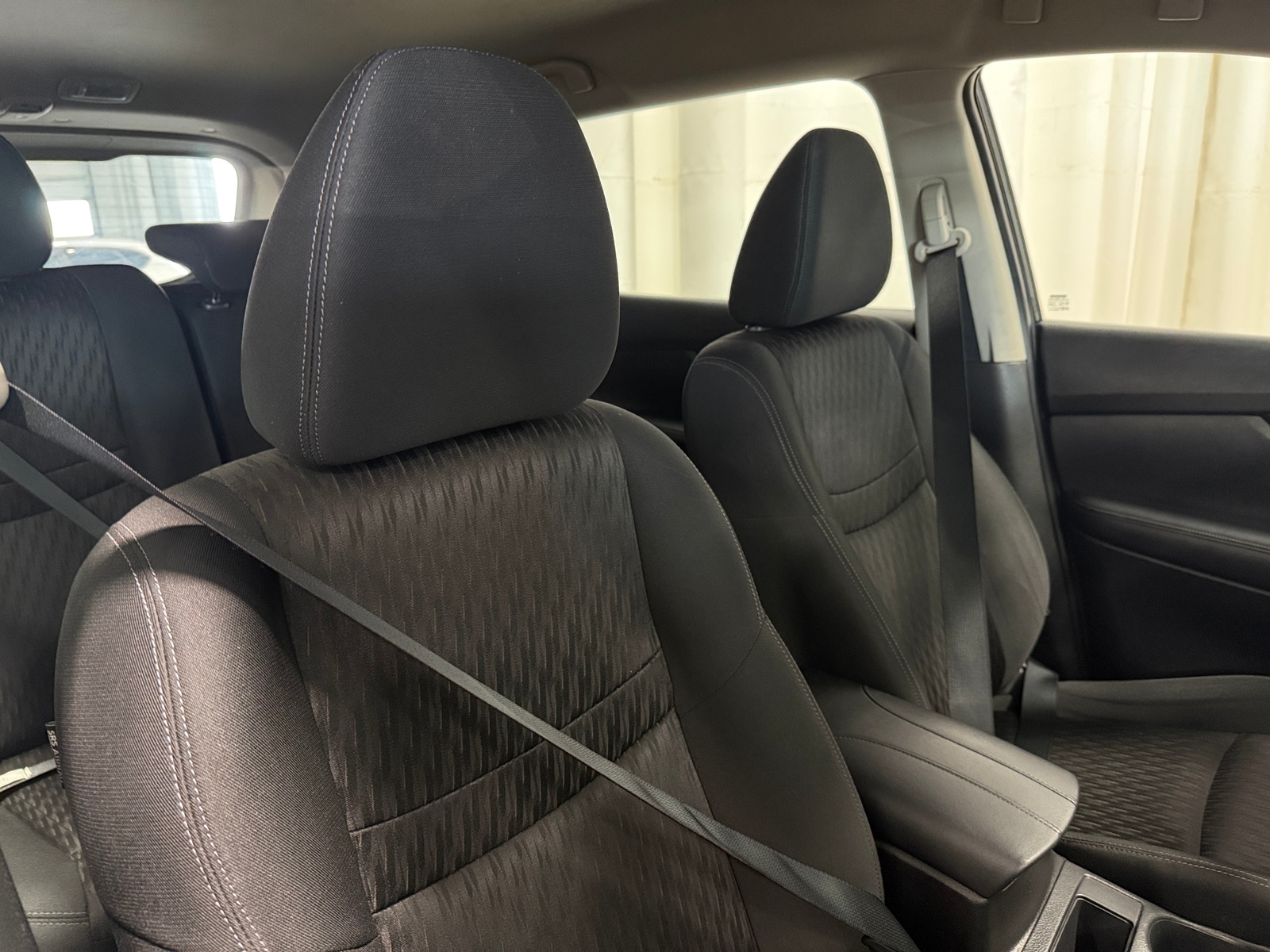 Thumbnail: 2018 Nissan Rogue - 2