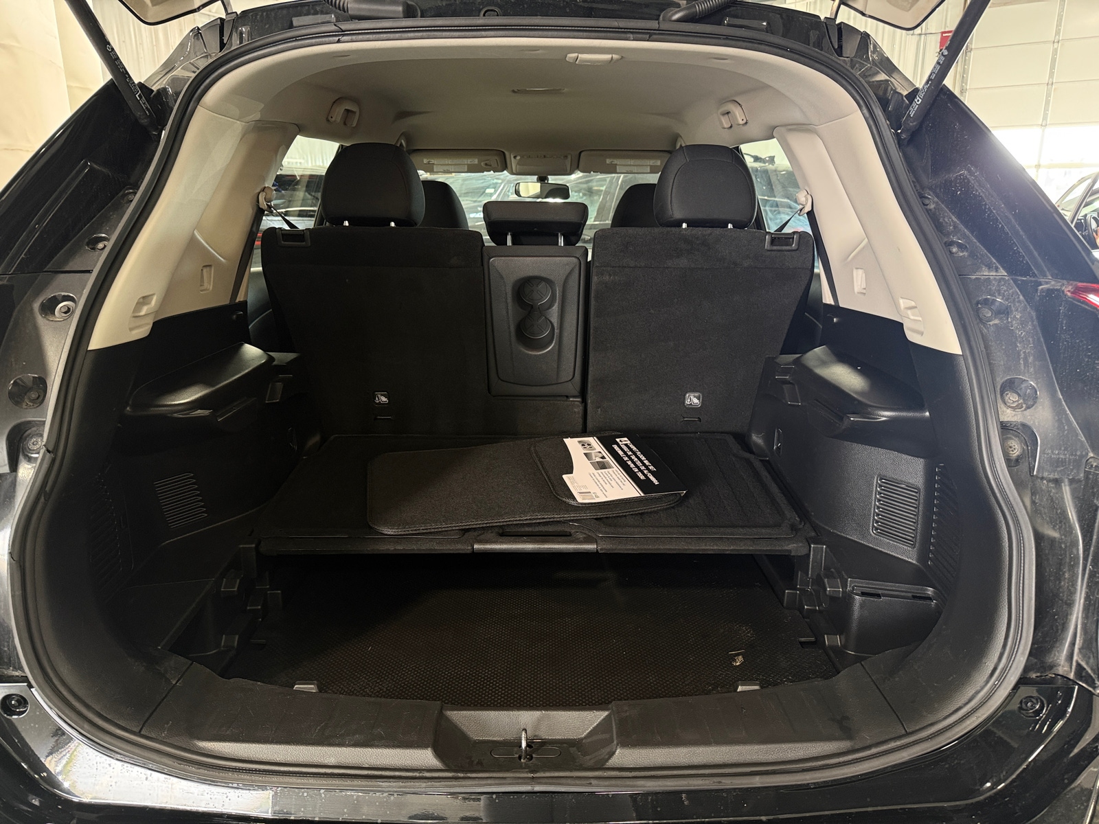 Thumbnail: 2018 Nissan Rogue - 7