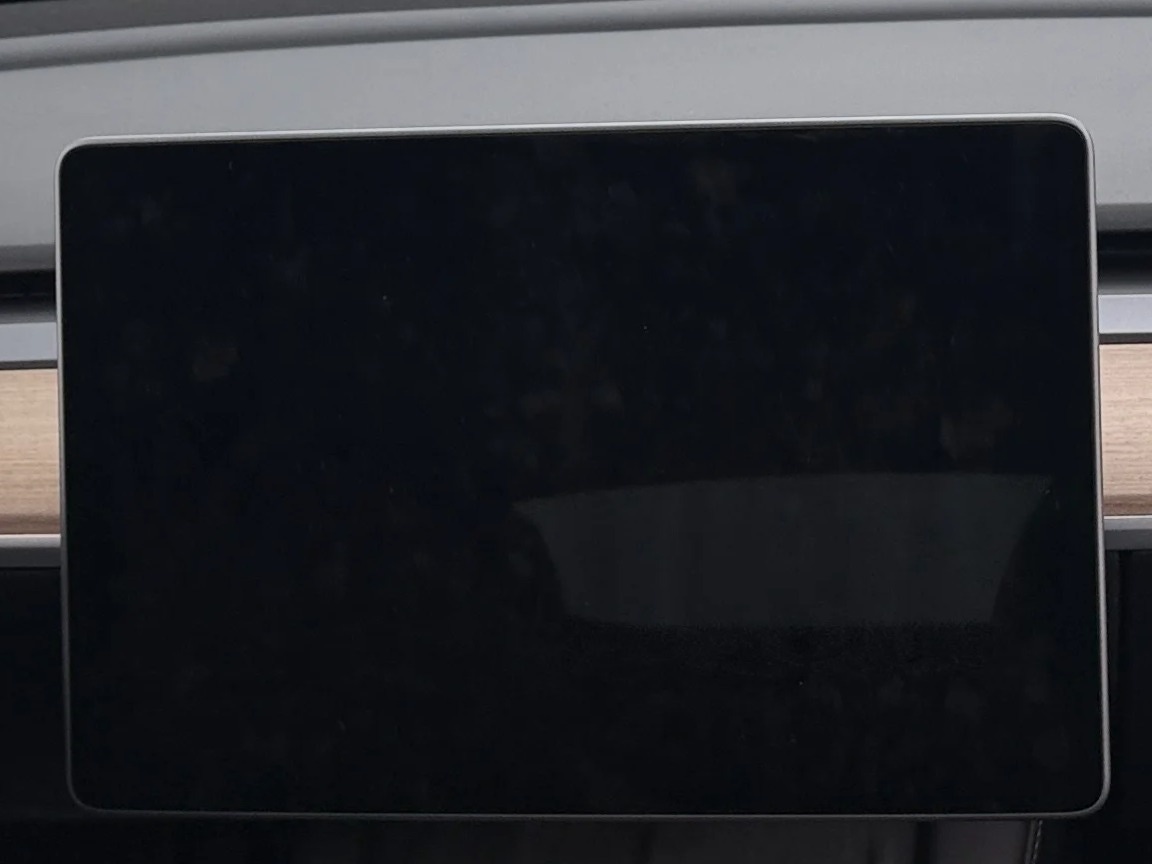 Thumbnail: 2023 Tesla Model Y - 3