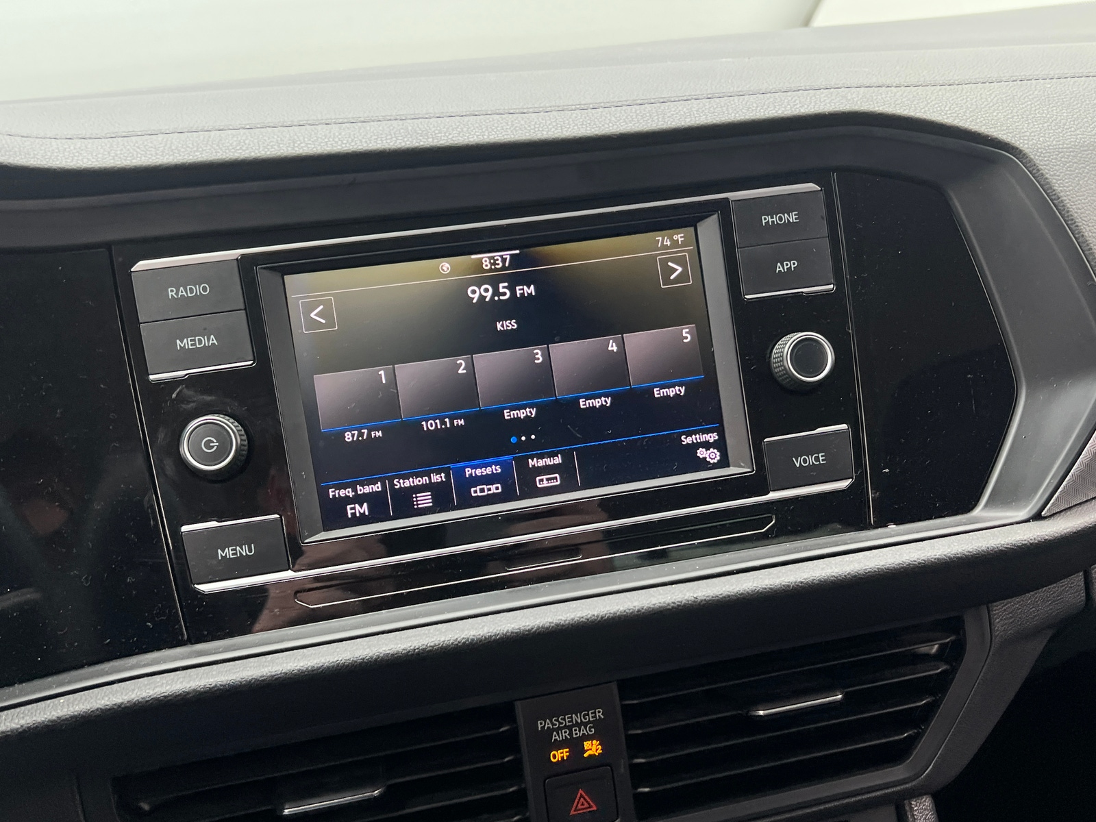 Thumbnail: 2020 Volkswagen Jetta - 4