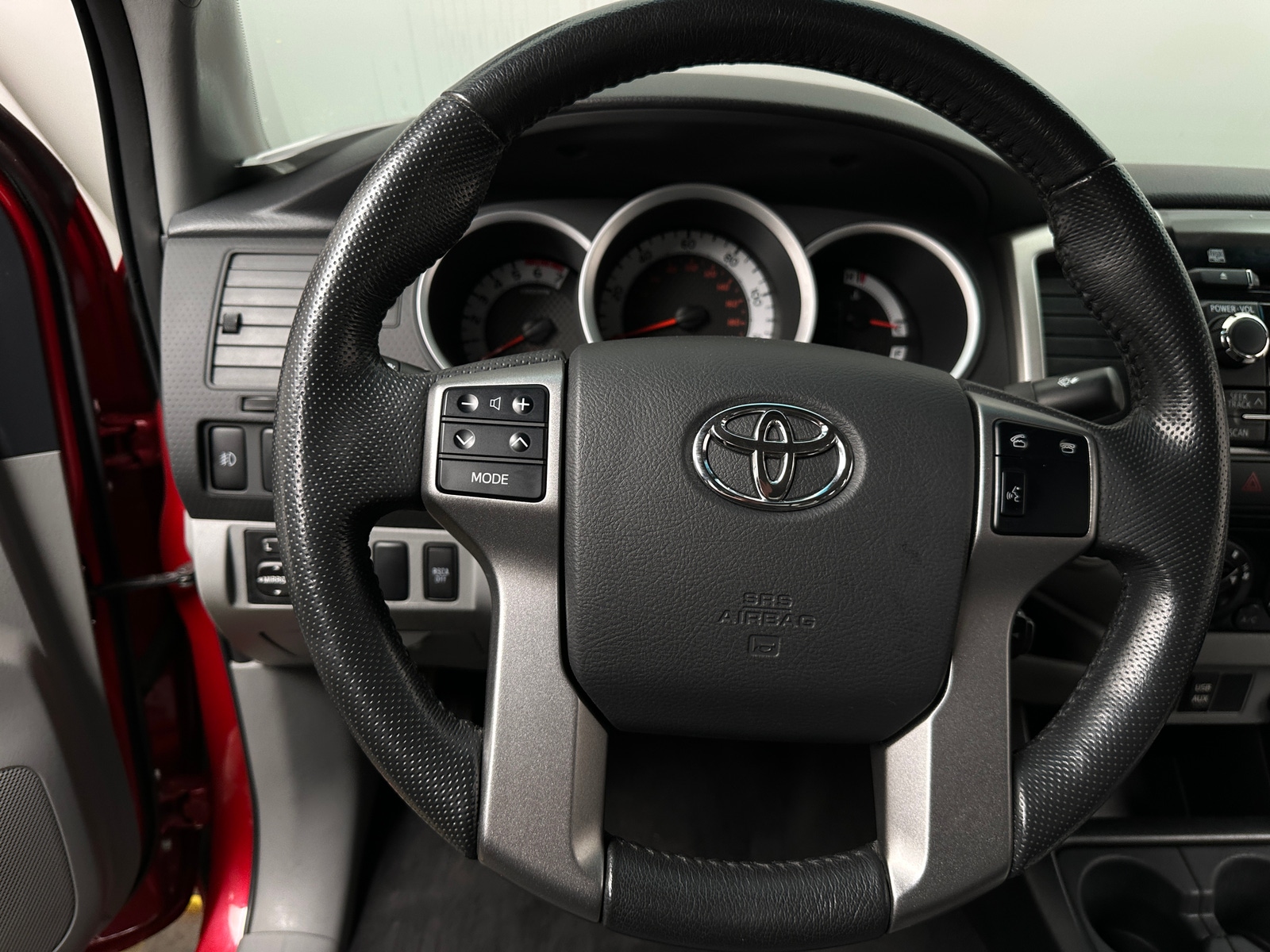 Thumbnail: 2012 Toyota Tacoma - 5