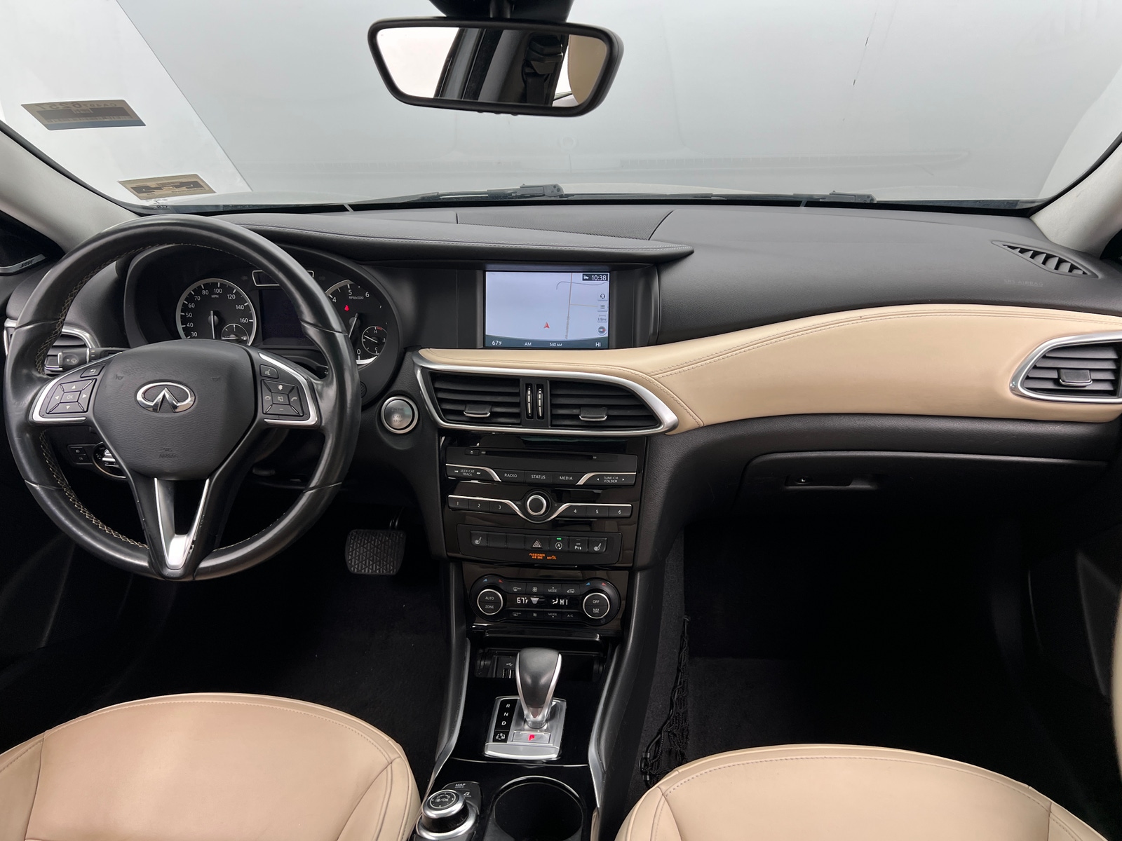 Thumbnail: 2018 INFINITI QX30 - 2