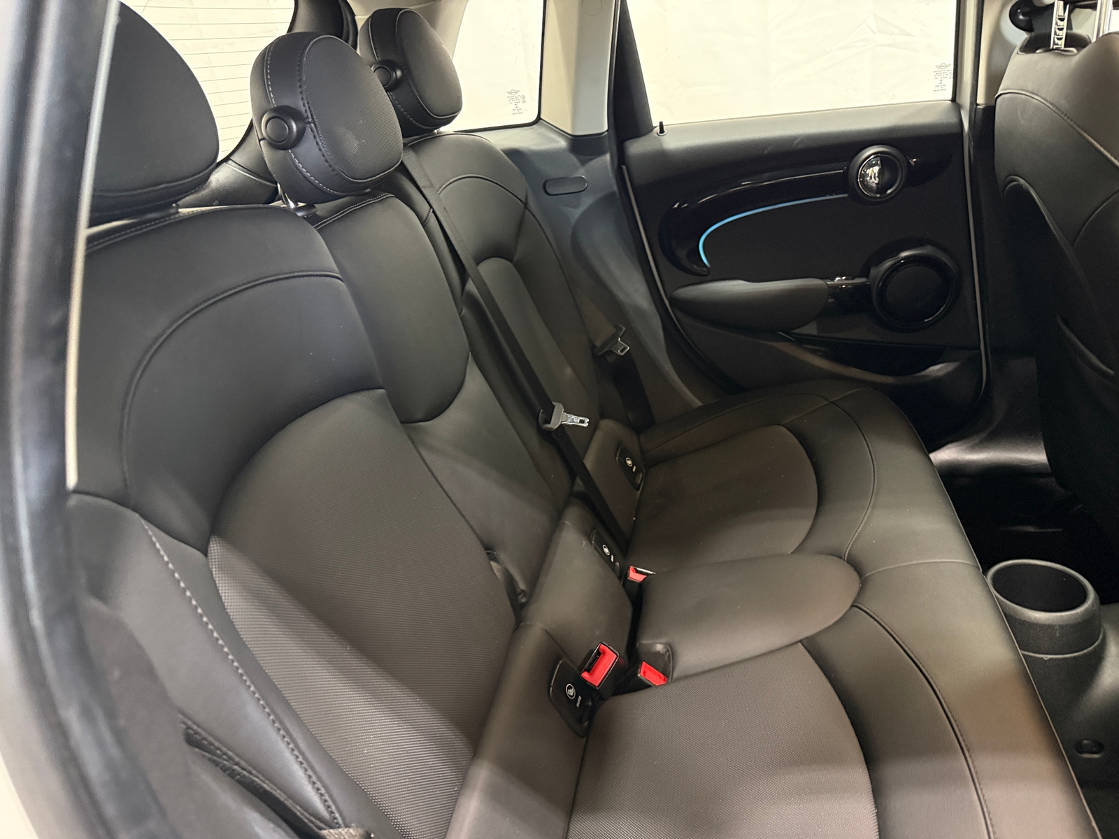 Thumbnail: 2023 MINI Cooper Hardtop - 5