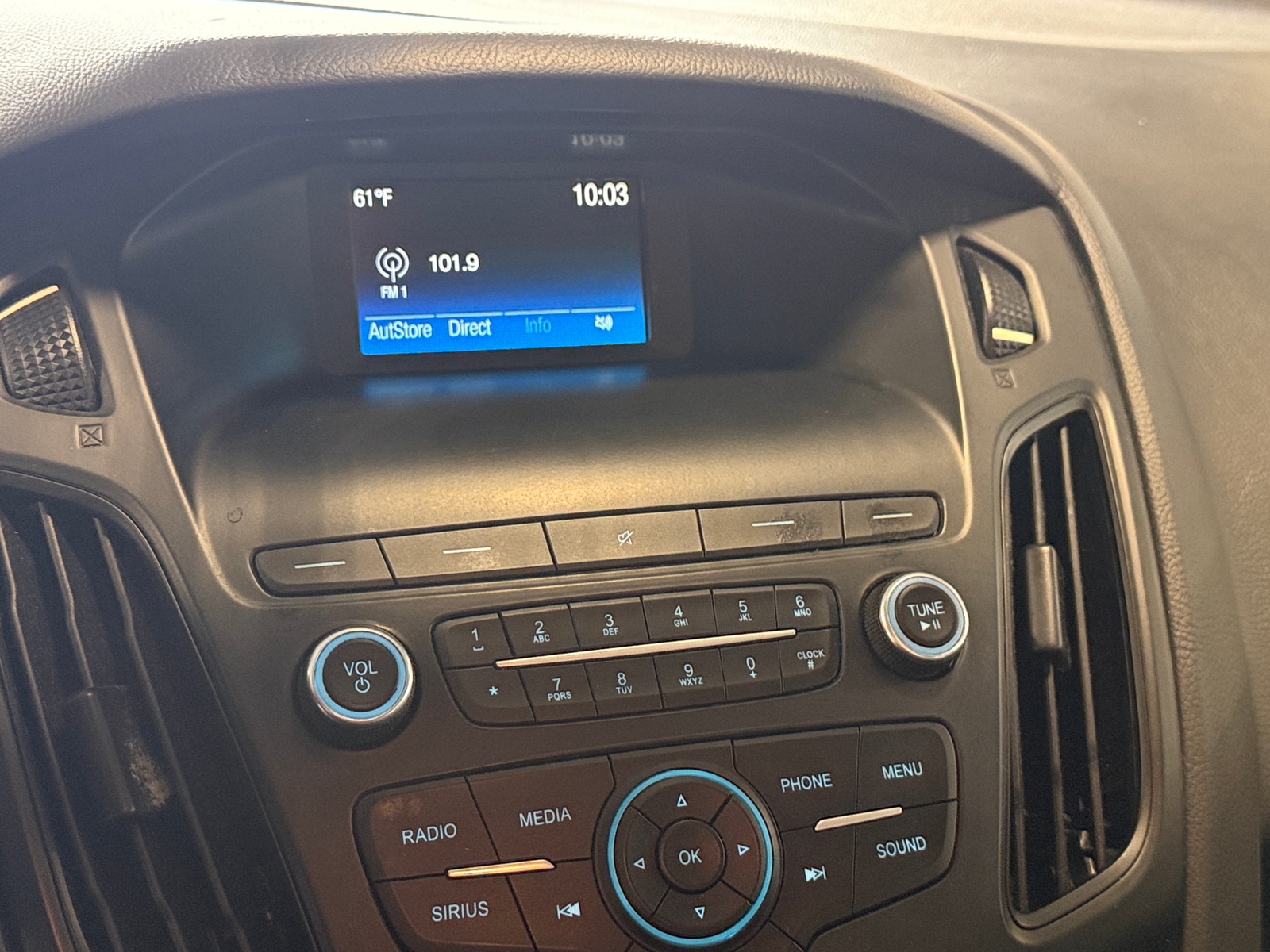 Thumbnail: 2018 Ford Focus - 4