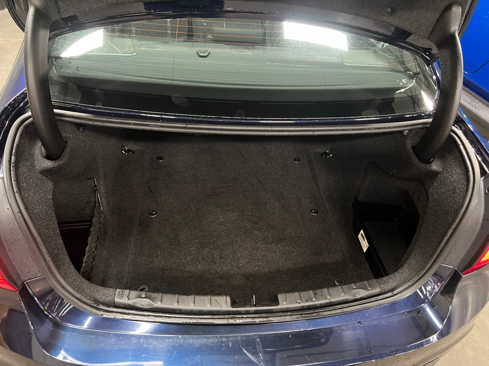 Thumbnail: 2017 BMW 3 Series - 6