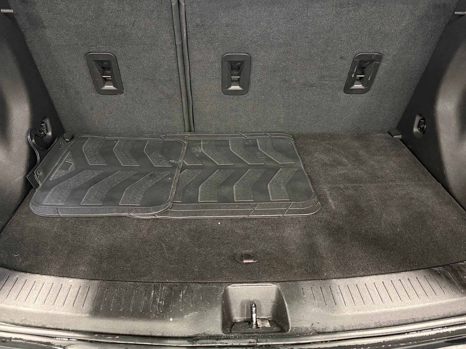 Thumbnail: 2023 Chevrolet Bolt EUV - 7