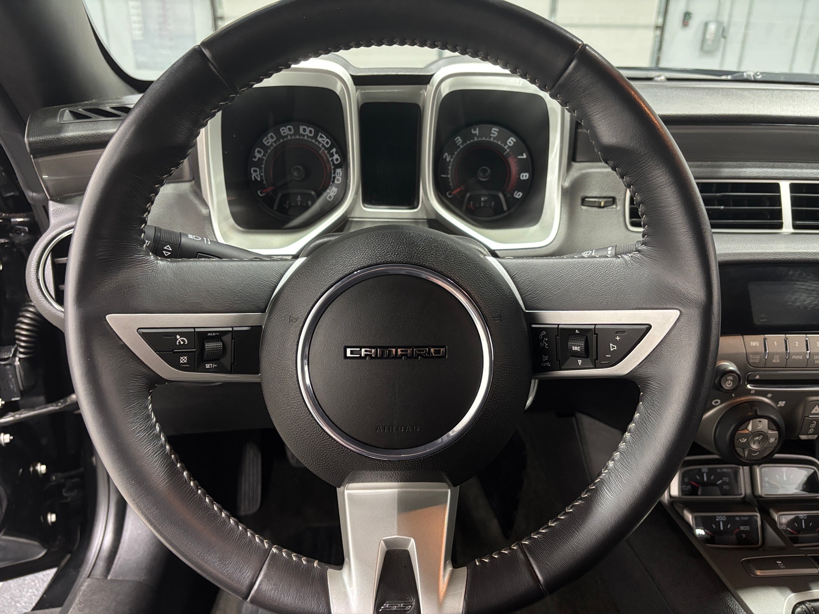 Thumbnail: 2011 Chevrolet Camaro - 4