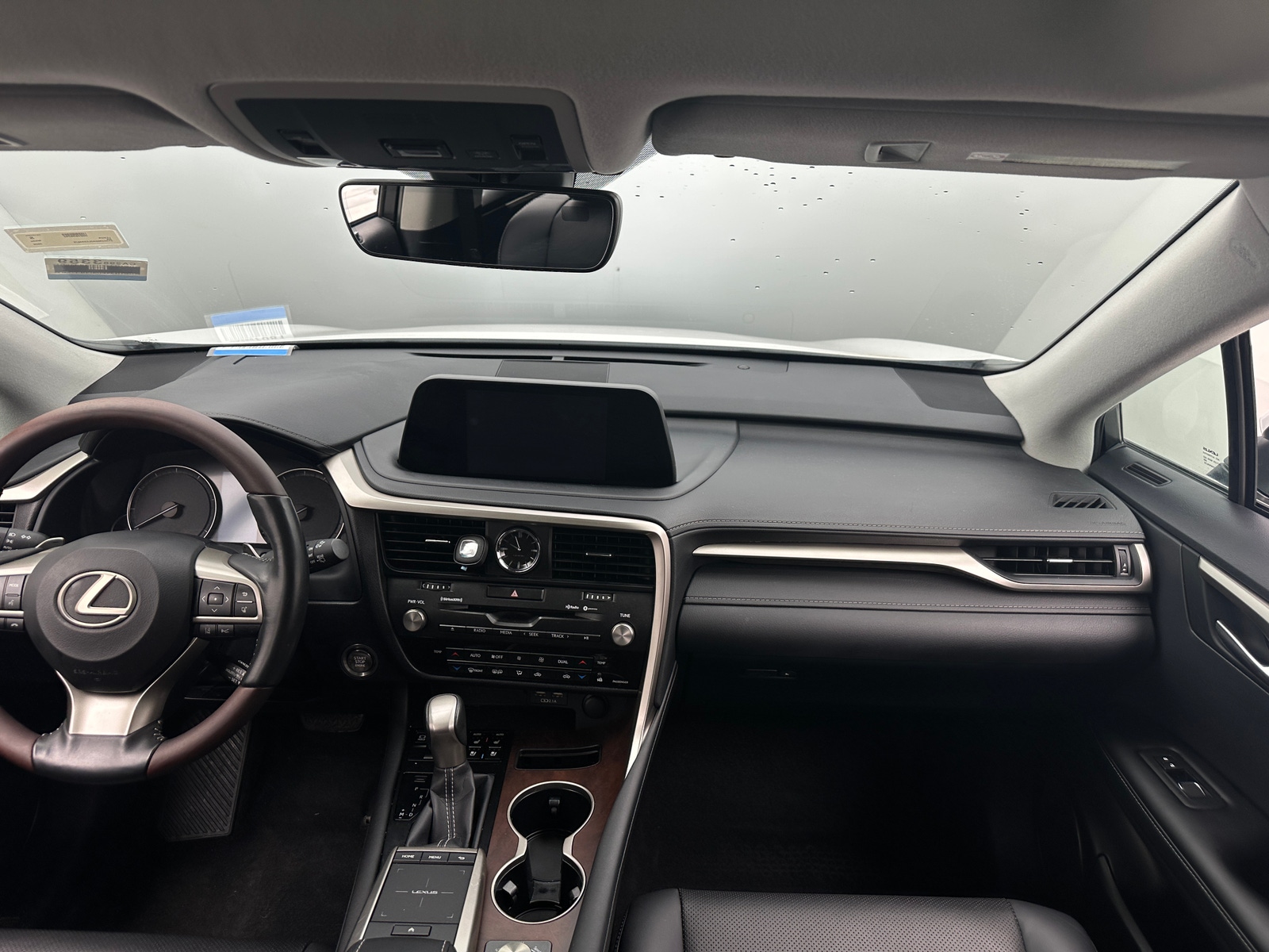 Thumbnail: 2020 Lexus RX - 2