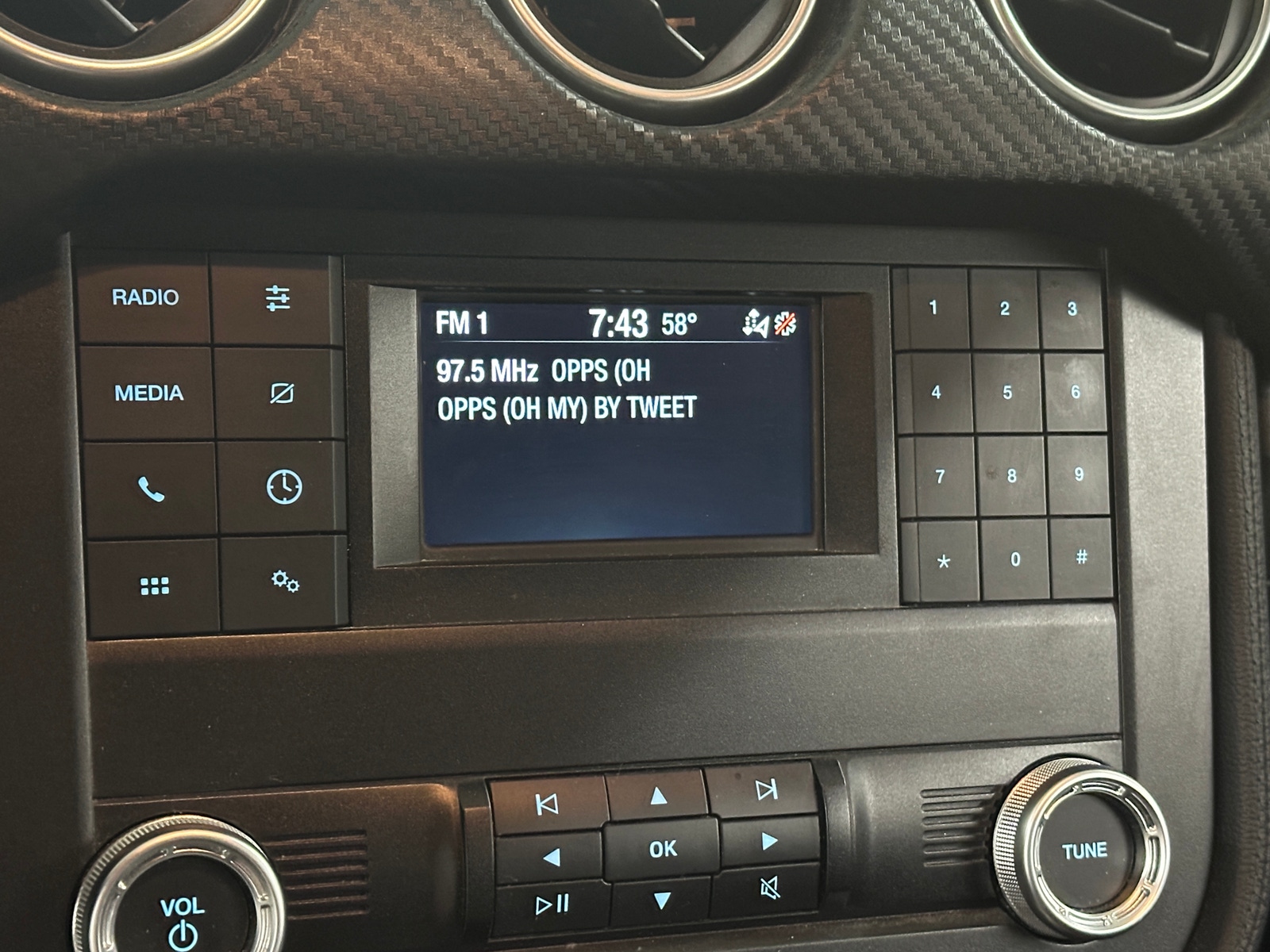 Thumbnail: 2021 Ford Mustang - 3