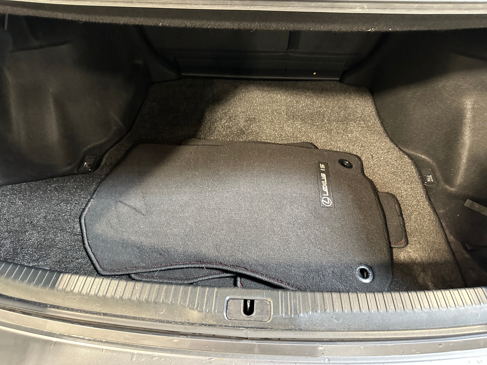 Thumbnail: 2020 Lexus IS - 6