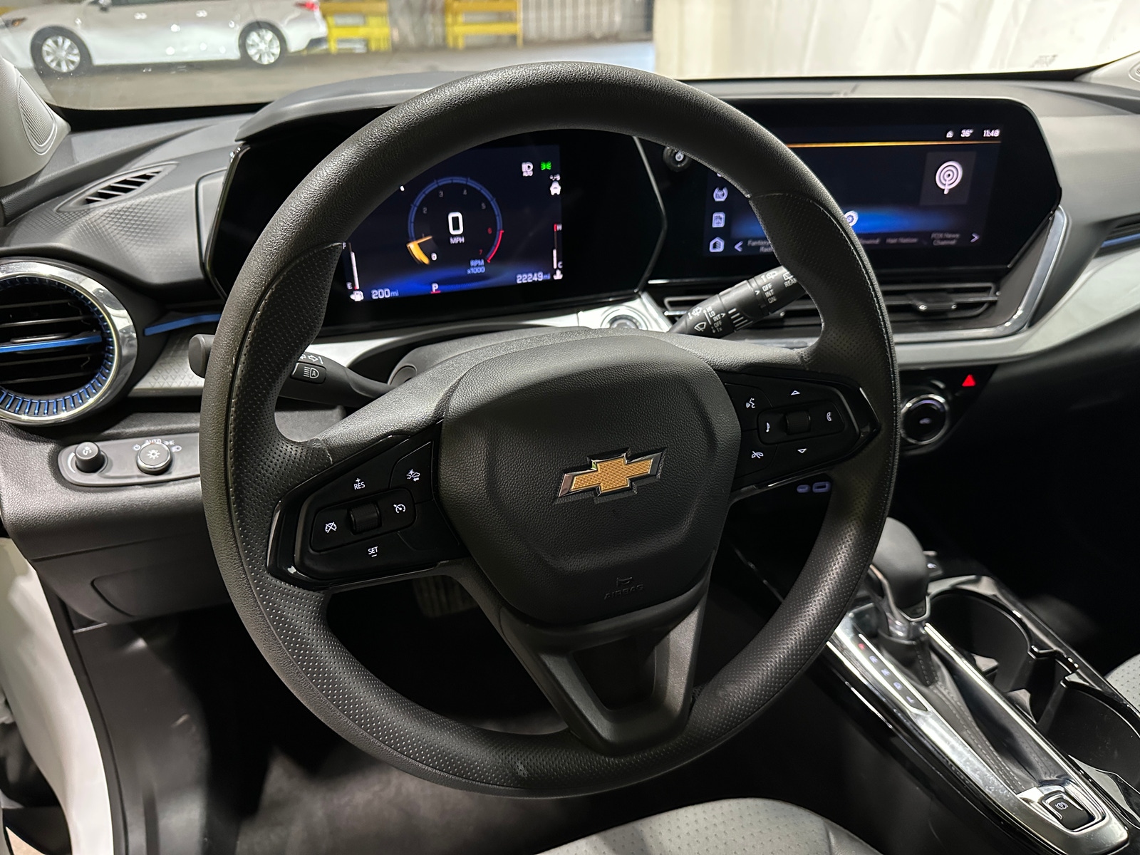 Thumbnail: 2025 Chevrolet Trax - 5