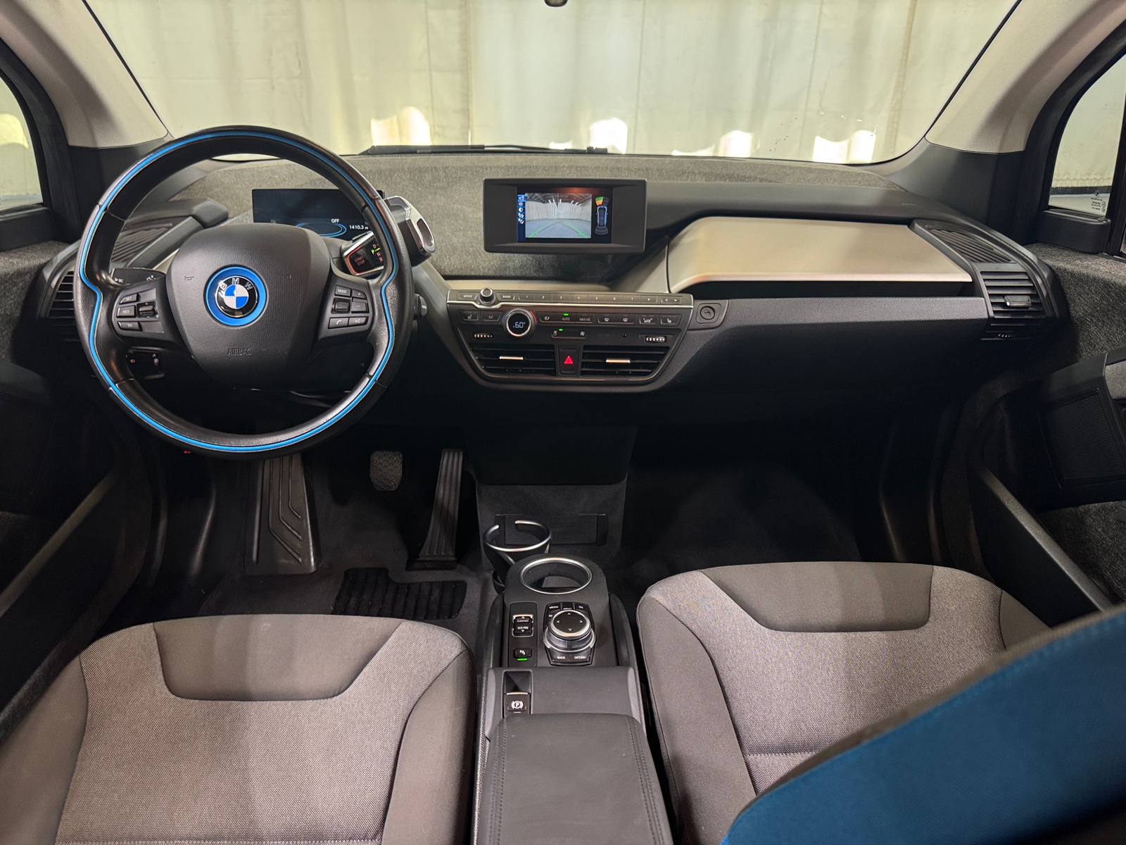 Thumbnail: 2018 BMW i3 - 3
