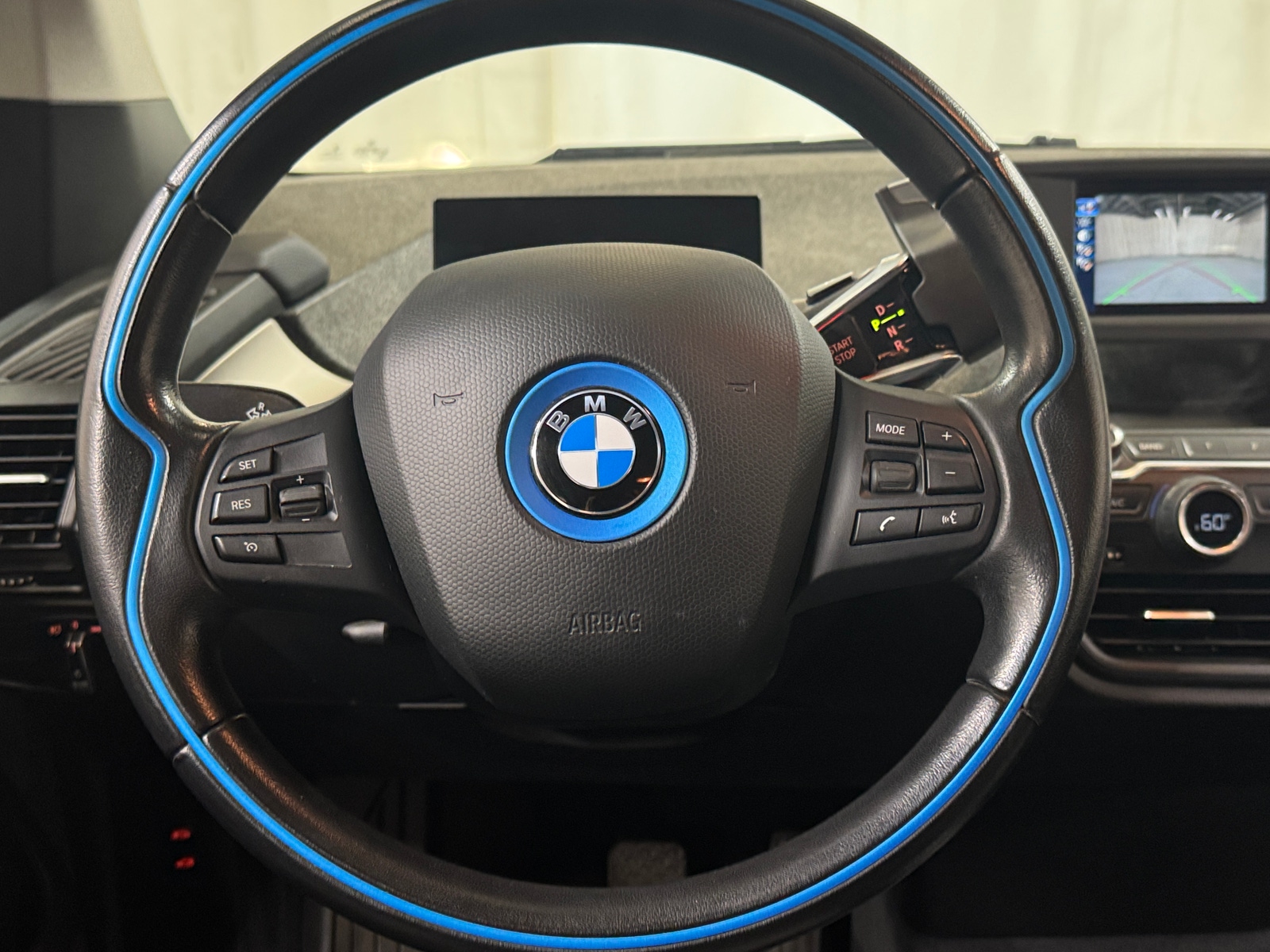 Thumbnail: 2018 BMW i3 - 5