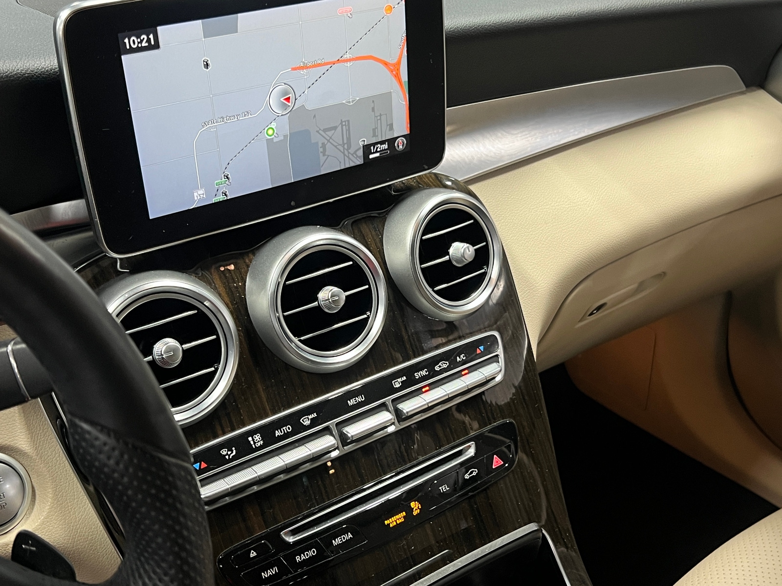 Thumbnail: 2018 Mercedes-Benz GLC - 3