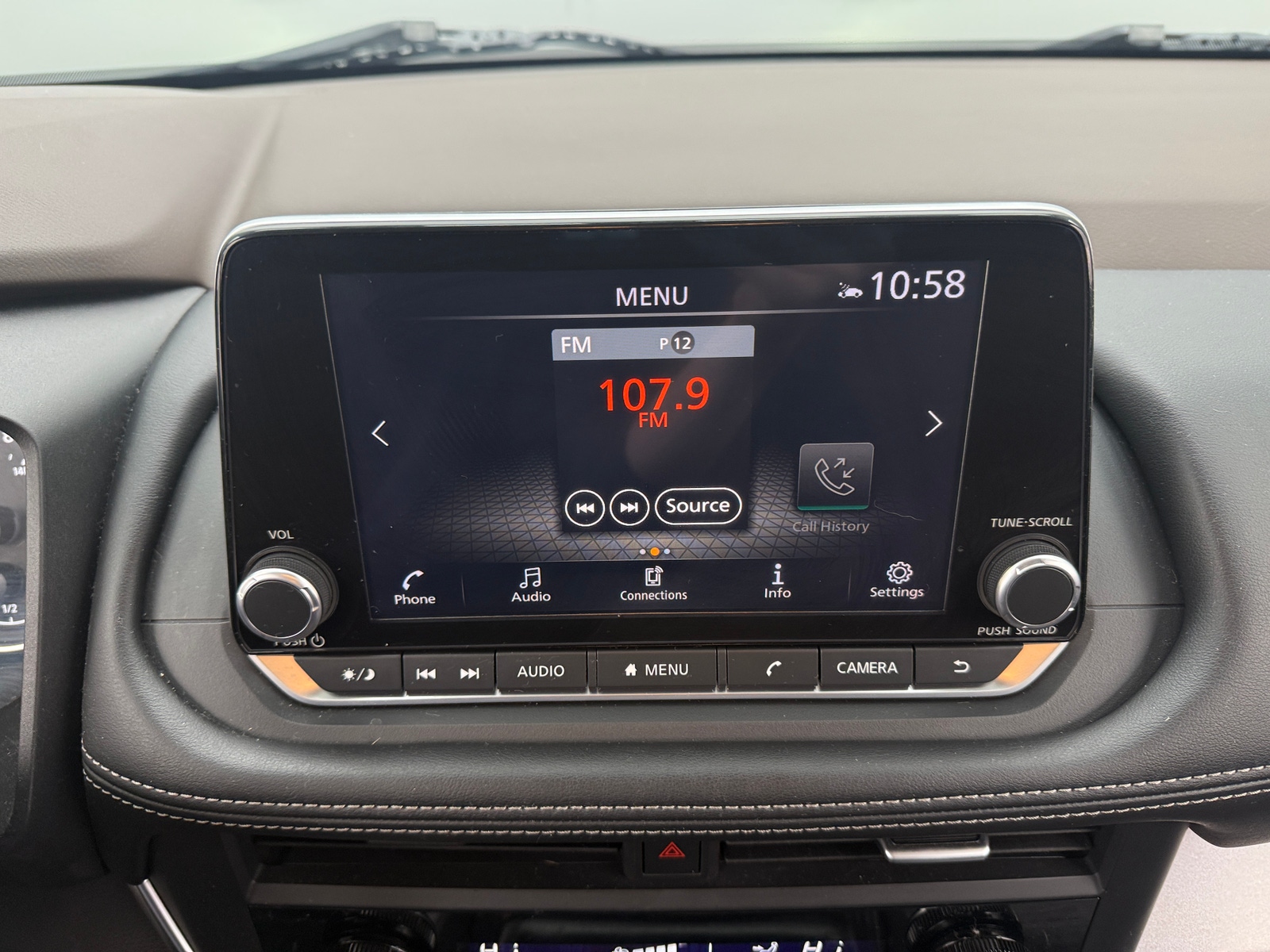 Thumbnail: 2023 Nissan Rogue - 4