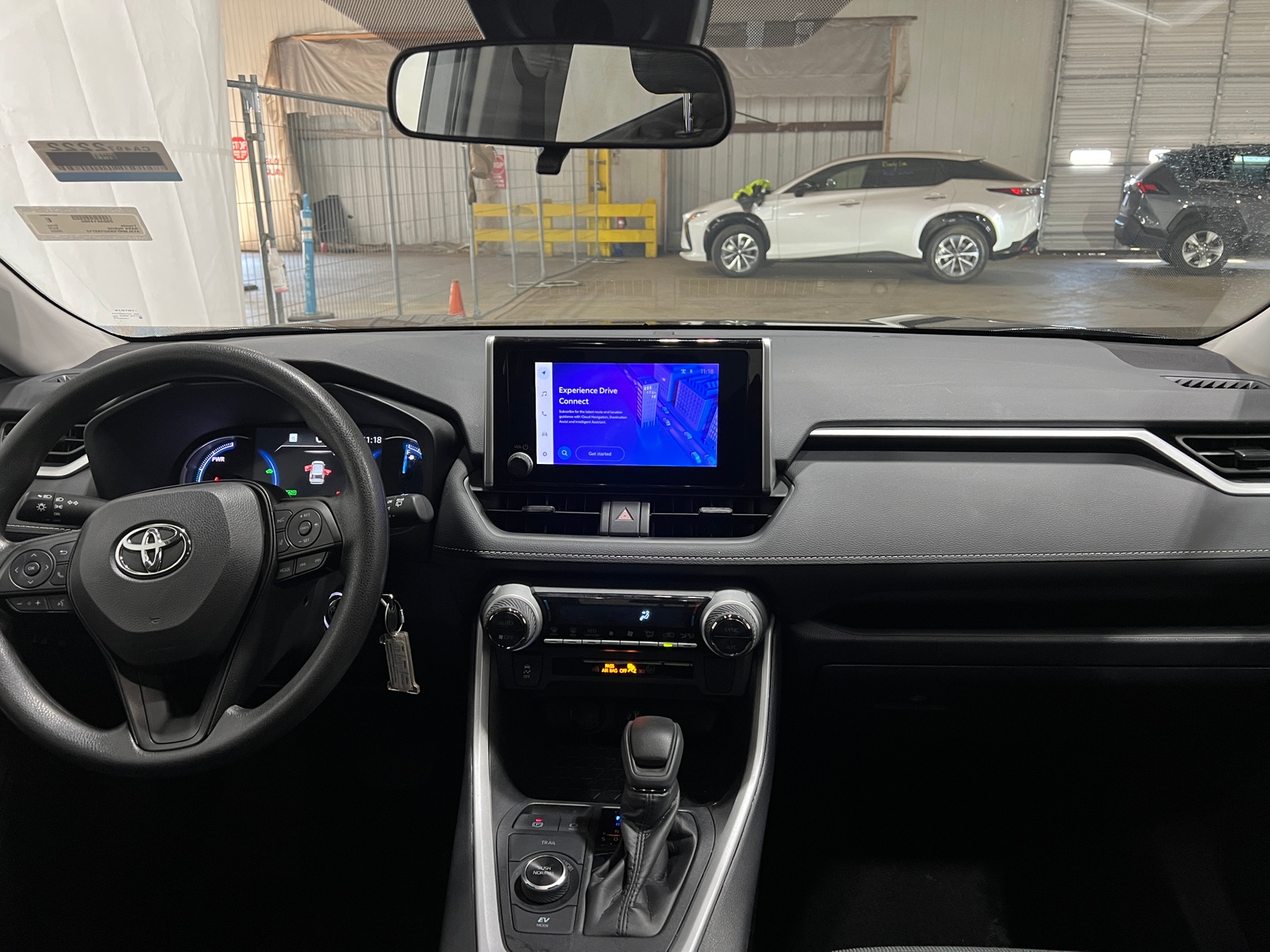 Thumbnail: 2025 Toyota RAV4 - 3