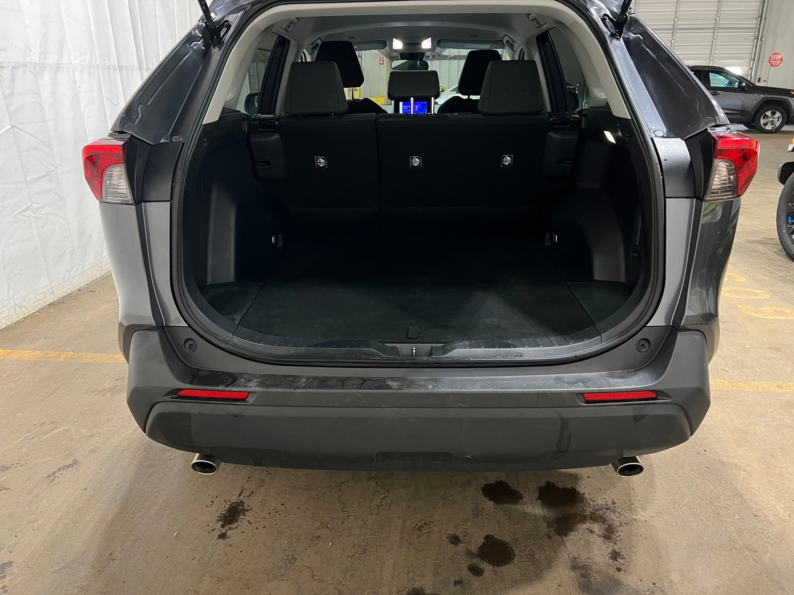 Thumbnail: 2025 Toyota RAV4 - 7