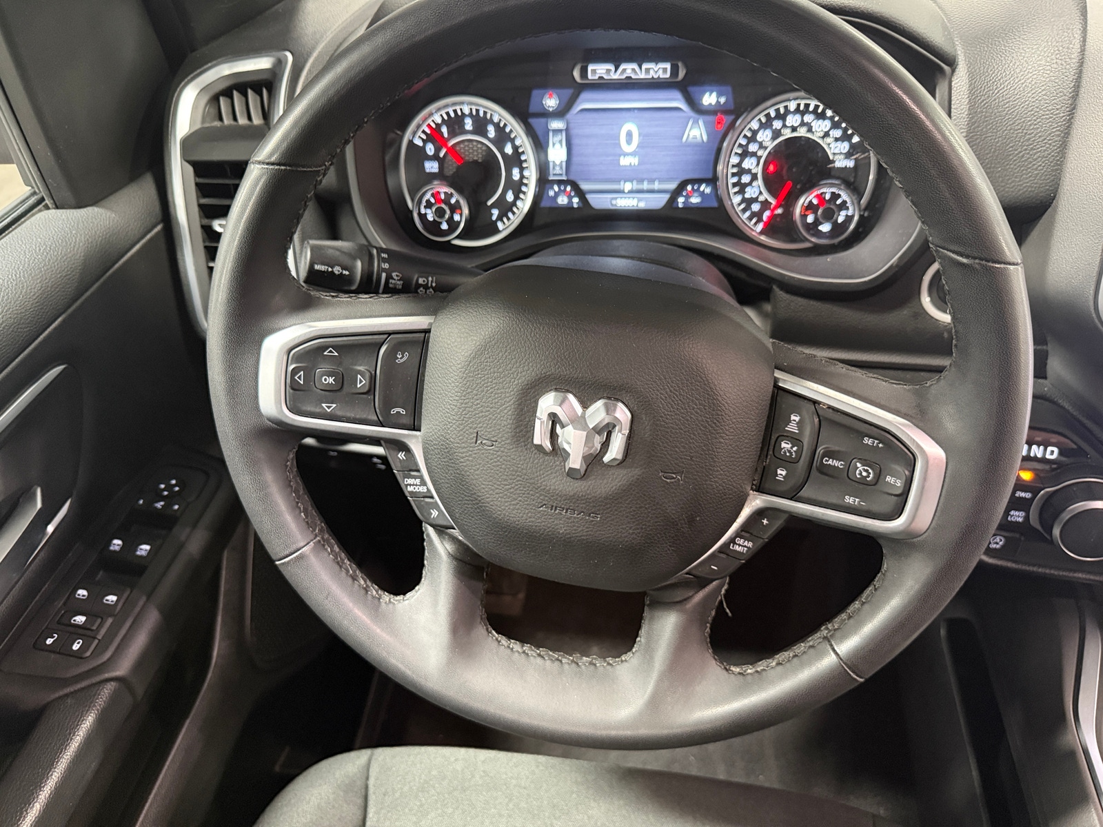 Thumbnail: 2025 RAM 1500 - 5