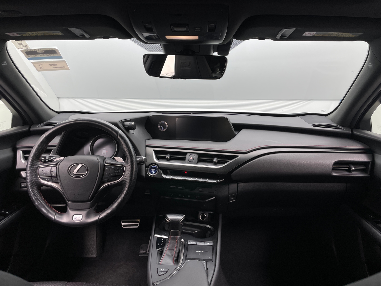 Thumbnail: 2019 Lexus UX - 2