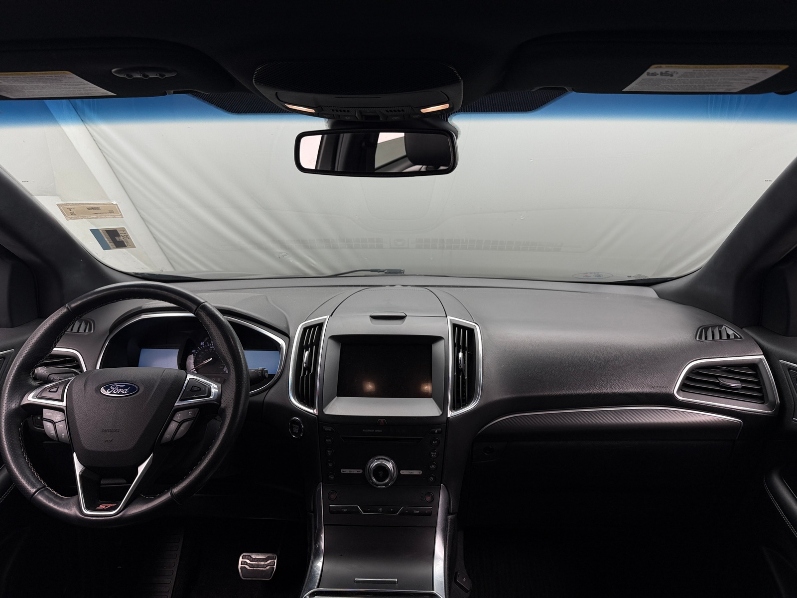 Thumbnail: 2019 Ford Edge - 2