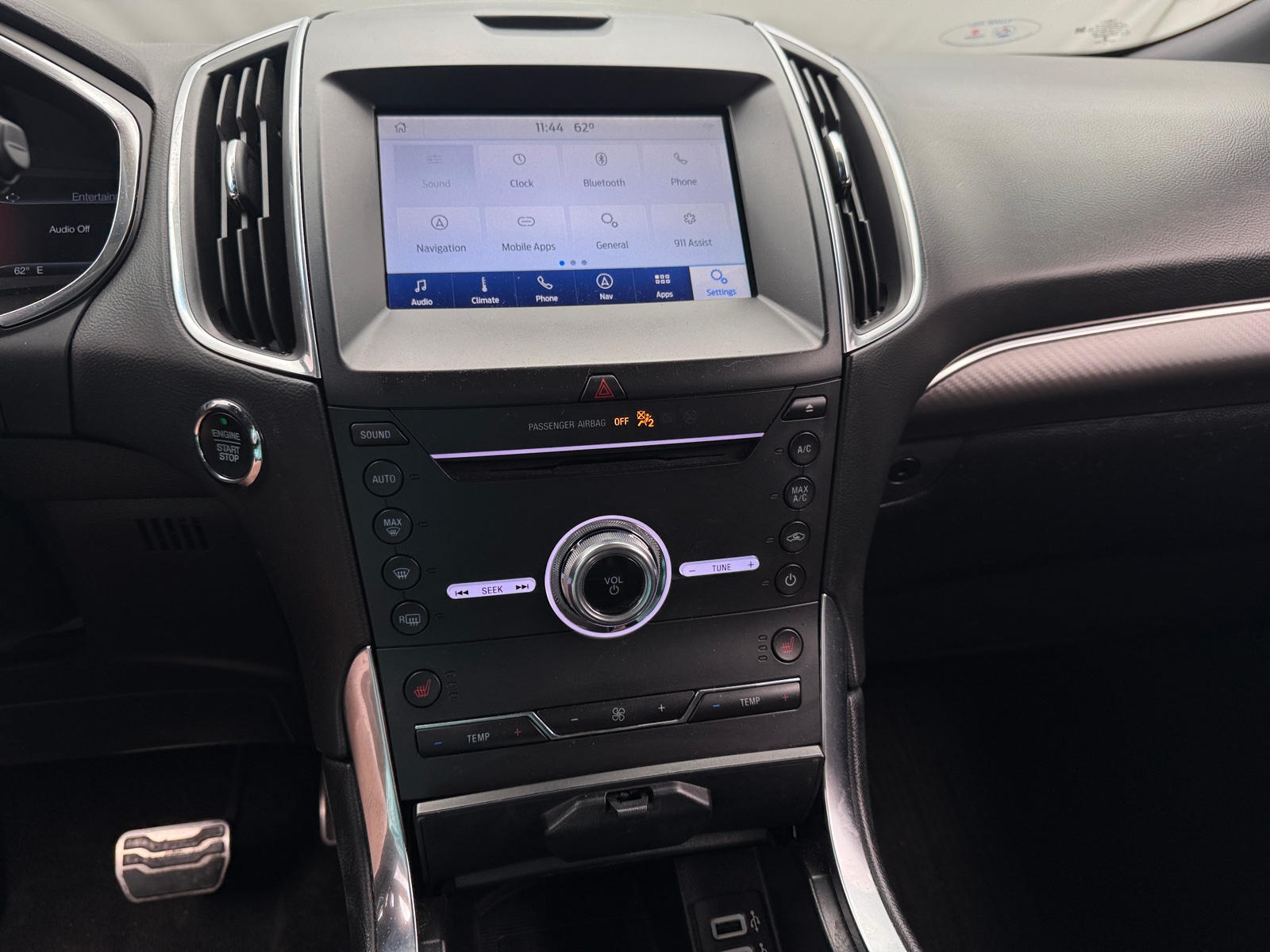 Thumbnail: 2019 Ford Edge - 3