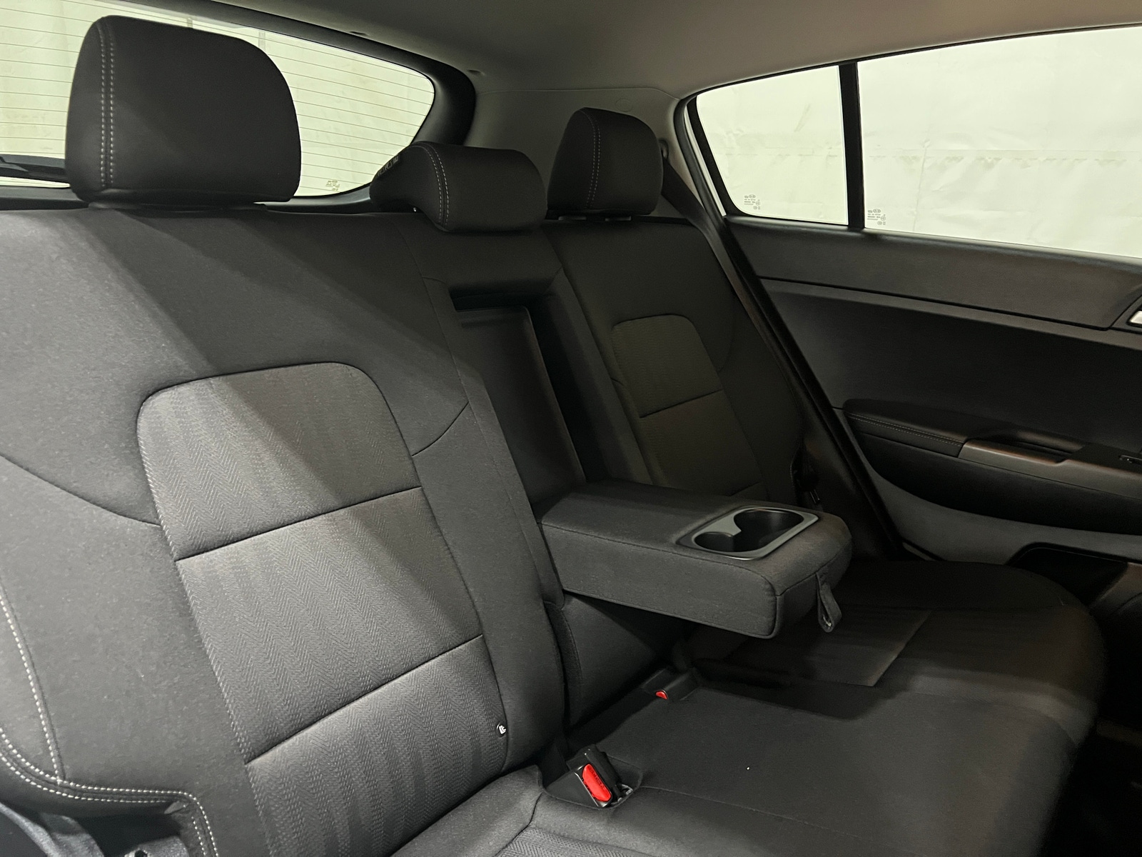 Thumbnail: 2022 Kia Sportage - 6