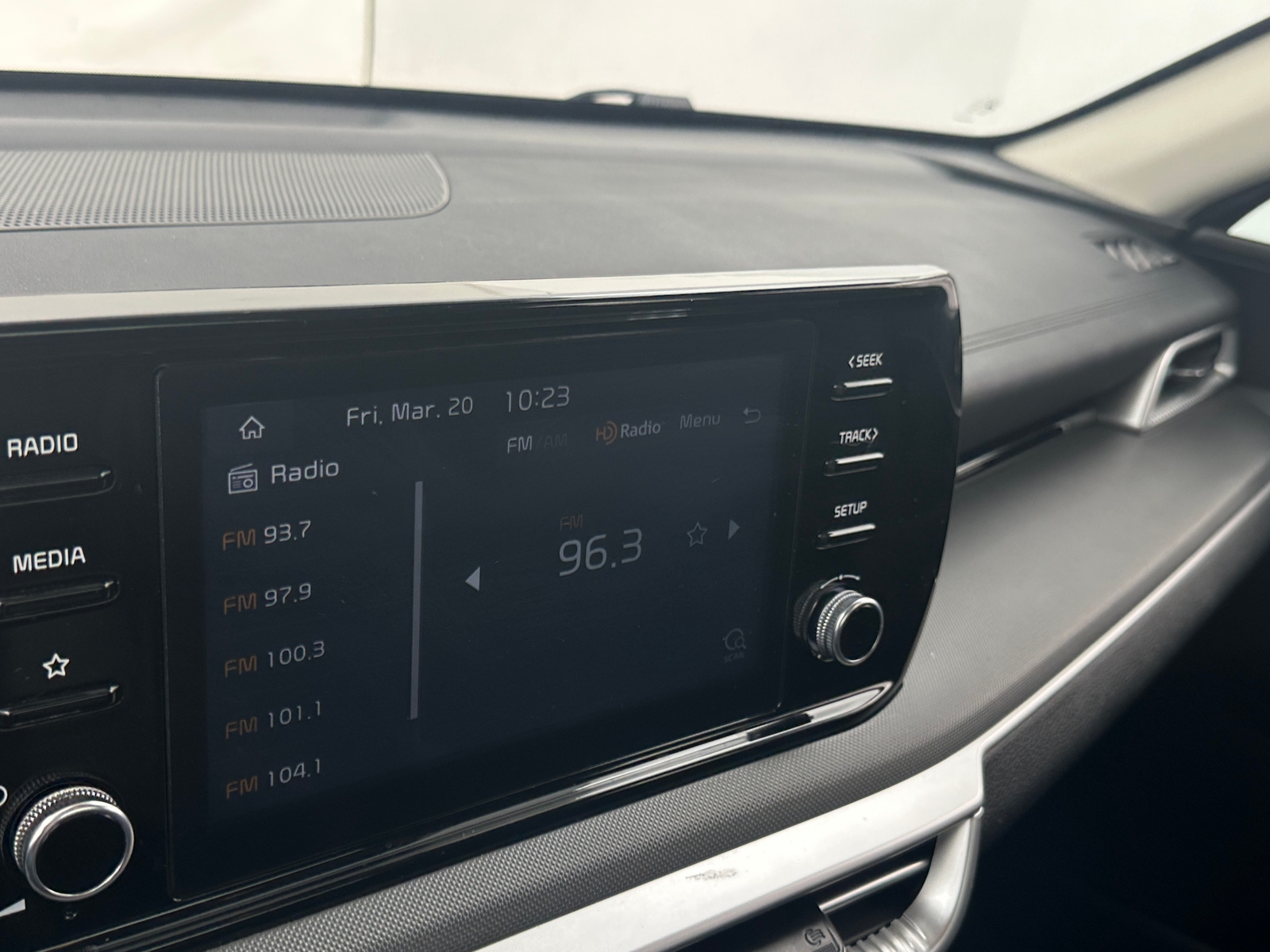 Thumbnail: 2022 Kia K5 - 4