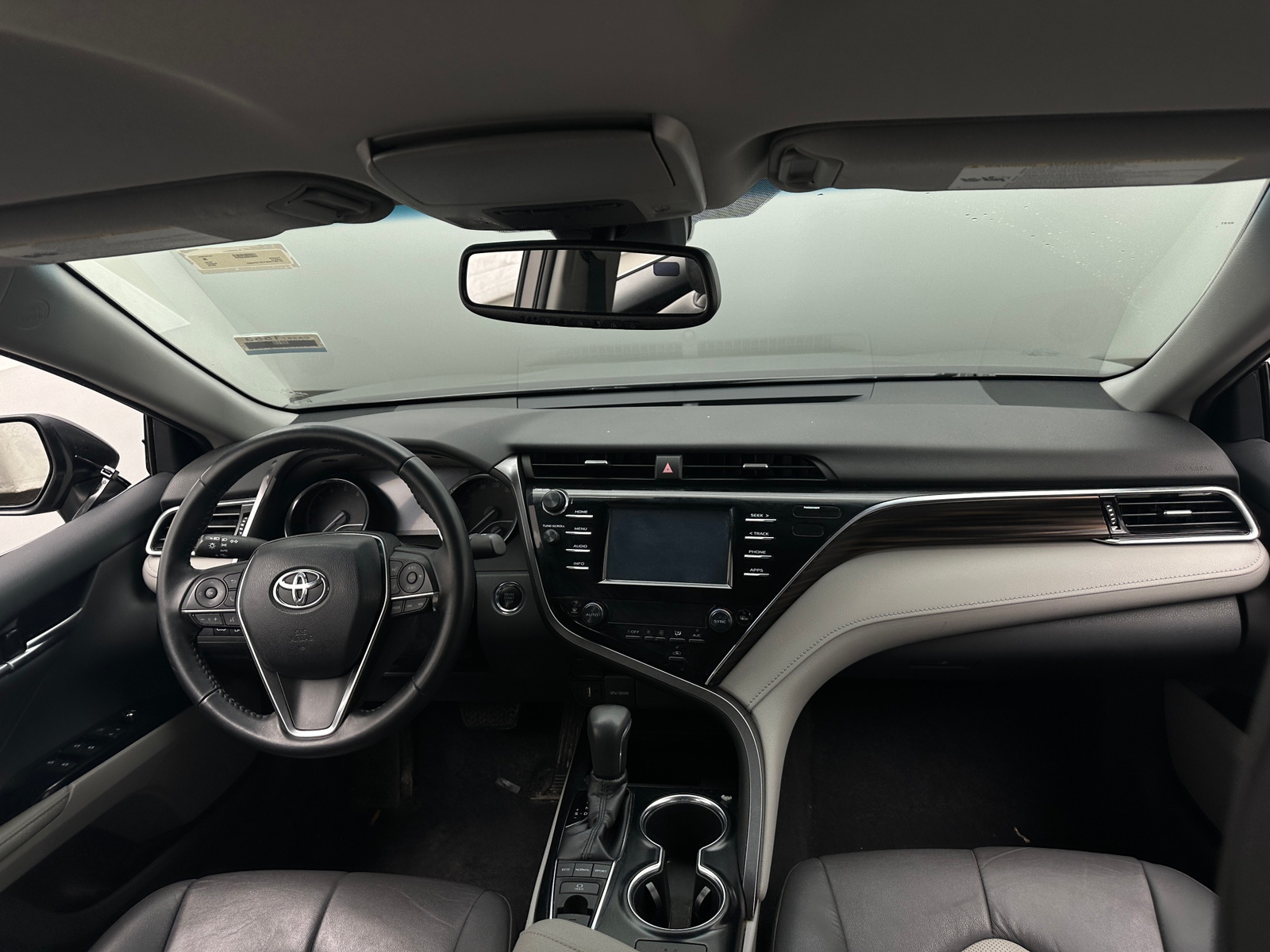 Thumbnail: 2018 Toyota Camry - 3