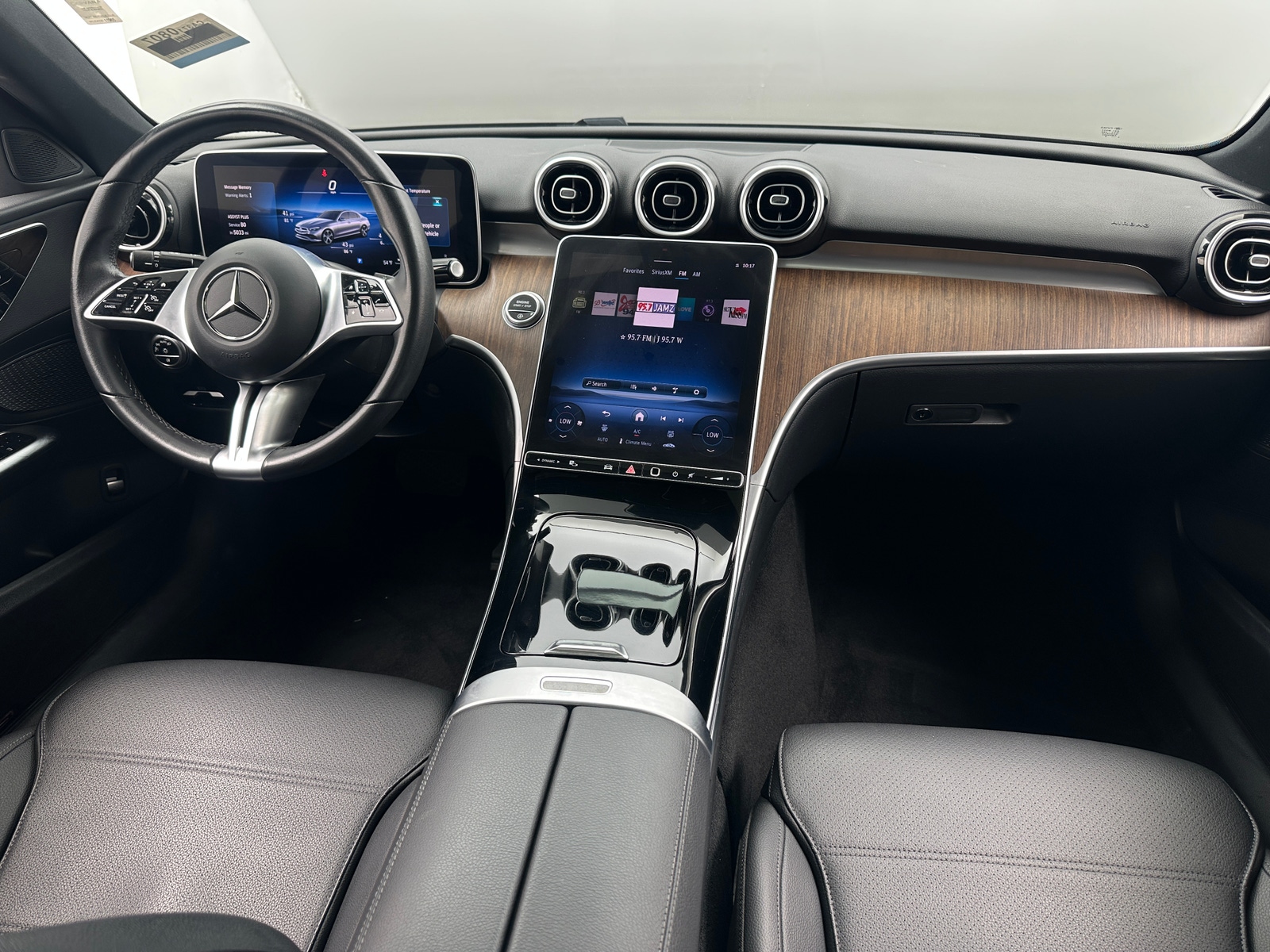 Thumbnail: 2025 Mercedes-Benz C-Class - 2