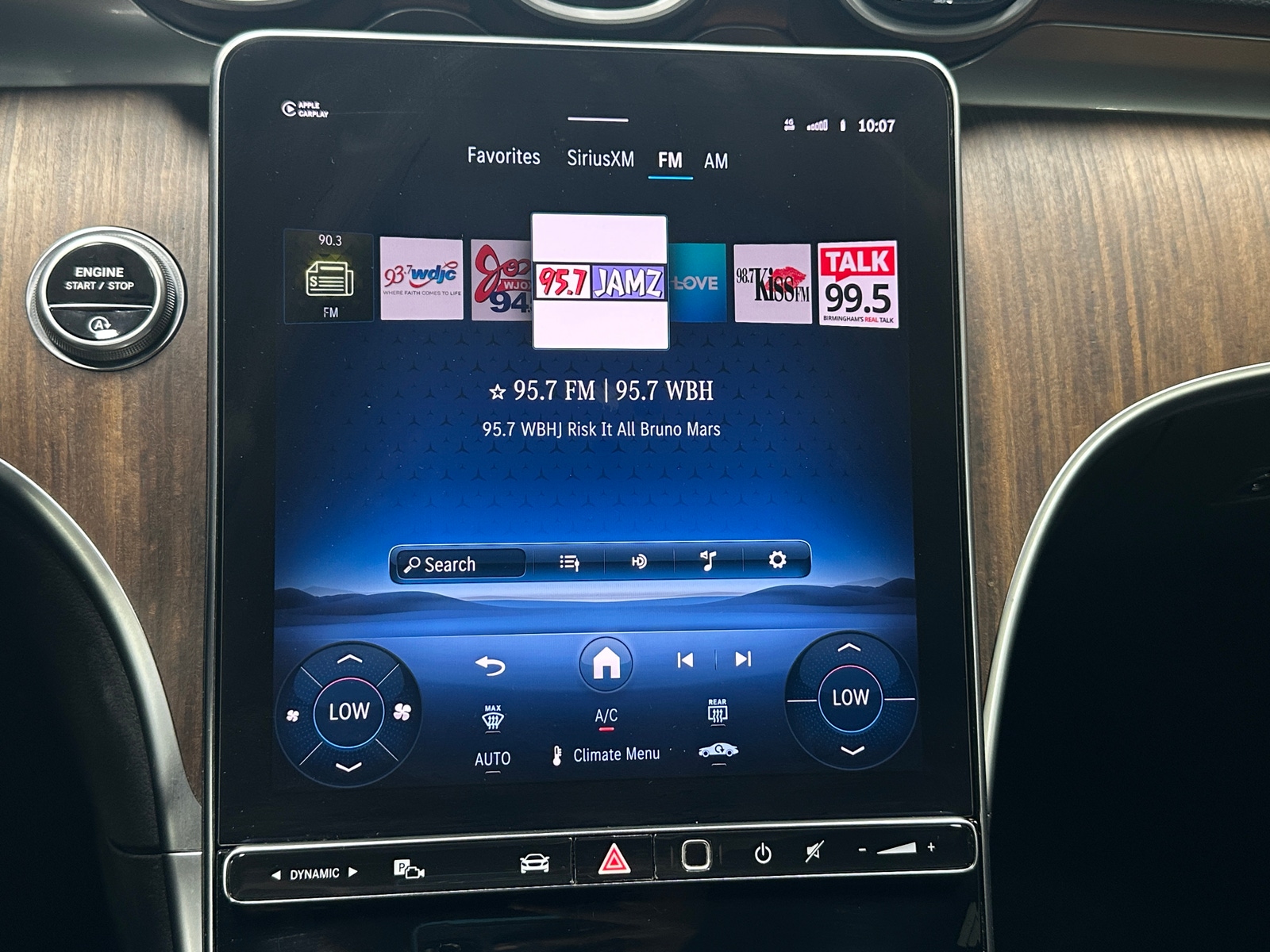 Thumbnail: 2025 Mercedes-Benz C-Class - 3