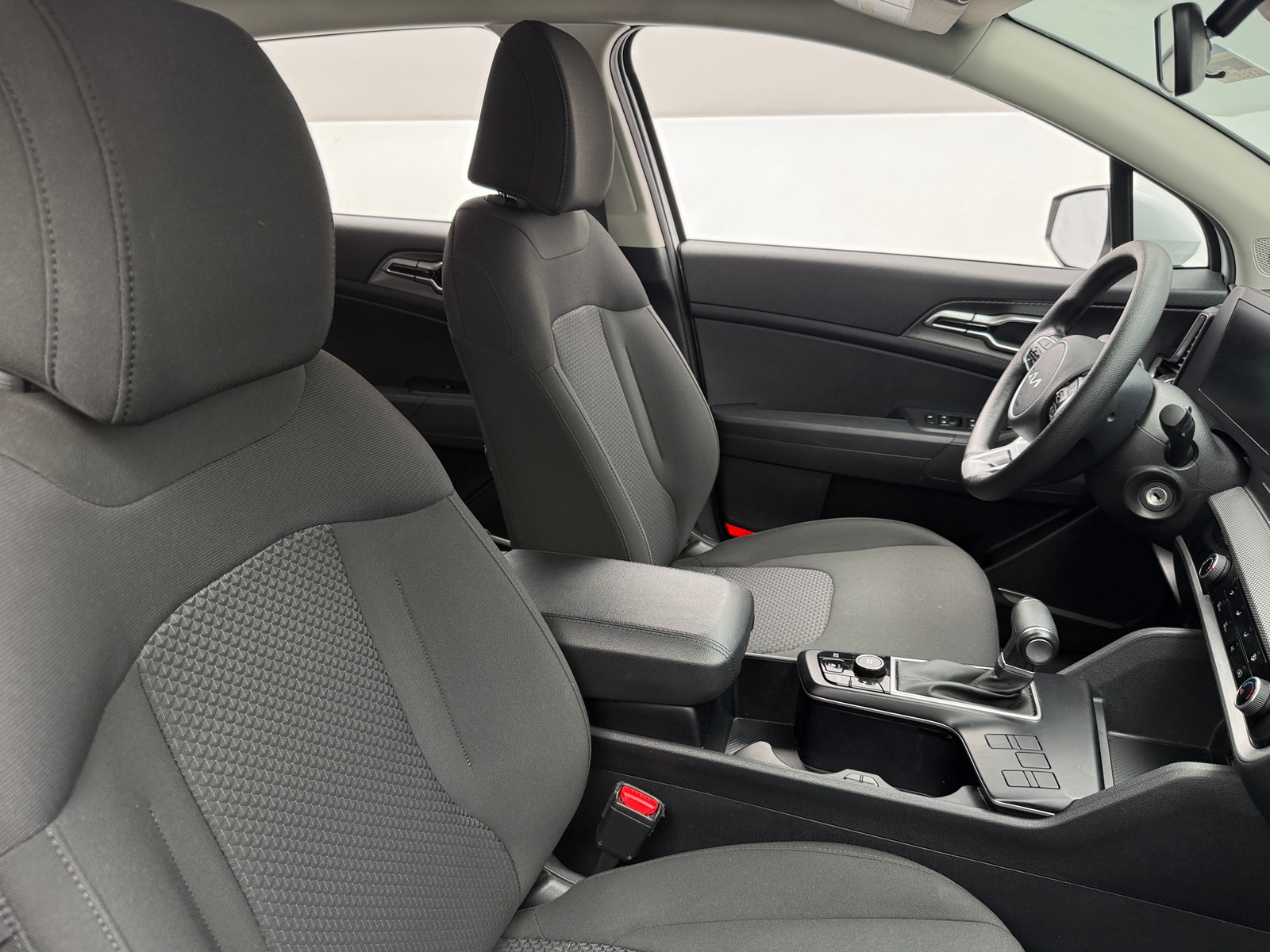 Thumbnail: 2025 Kia Sportage - 2