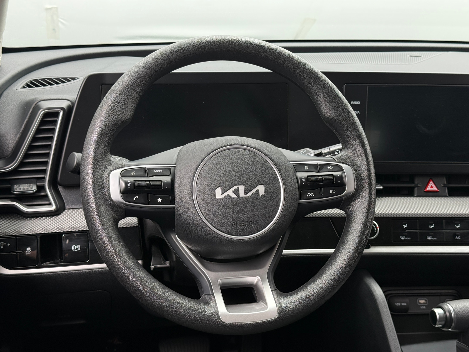 Thumbnail: 2025 Kia Sportage - 5