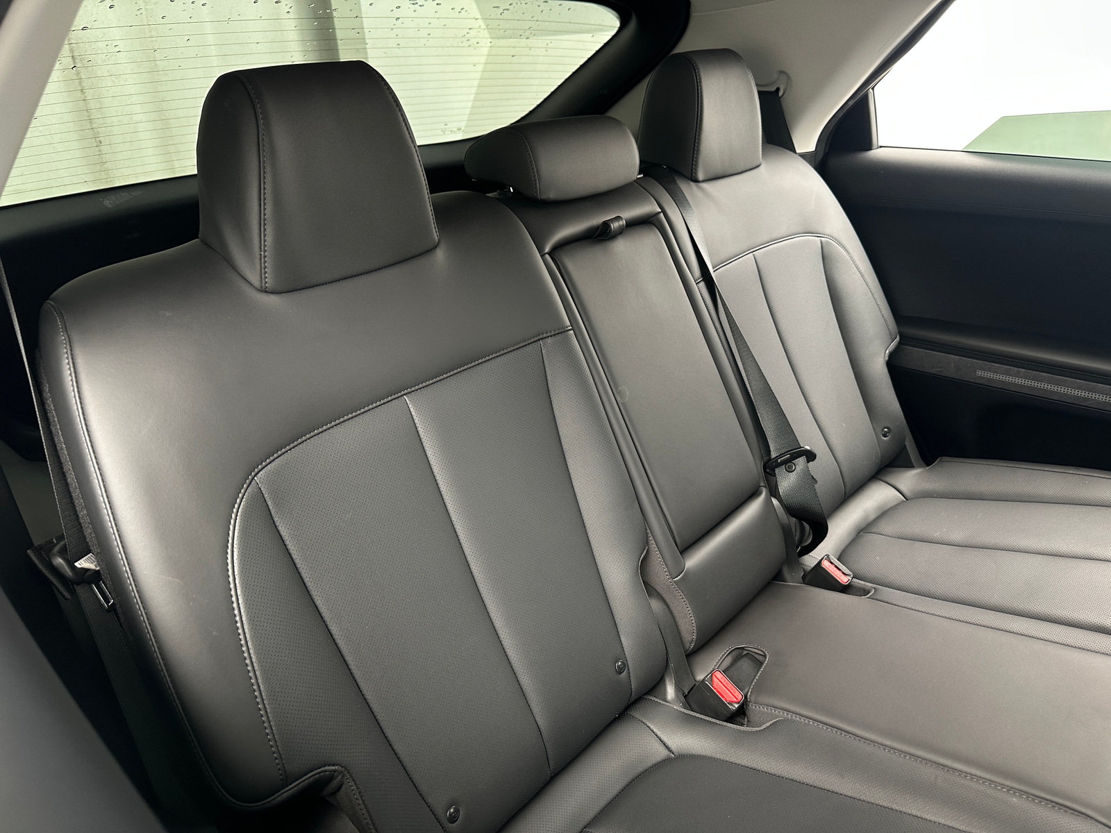 Thumbnail: 2022 Hyundai Ioniq 5 - 5