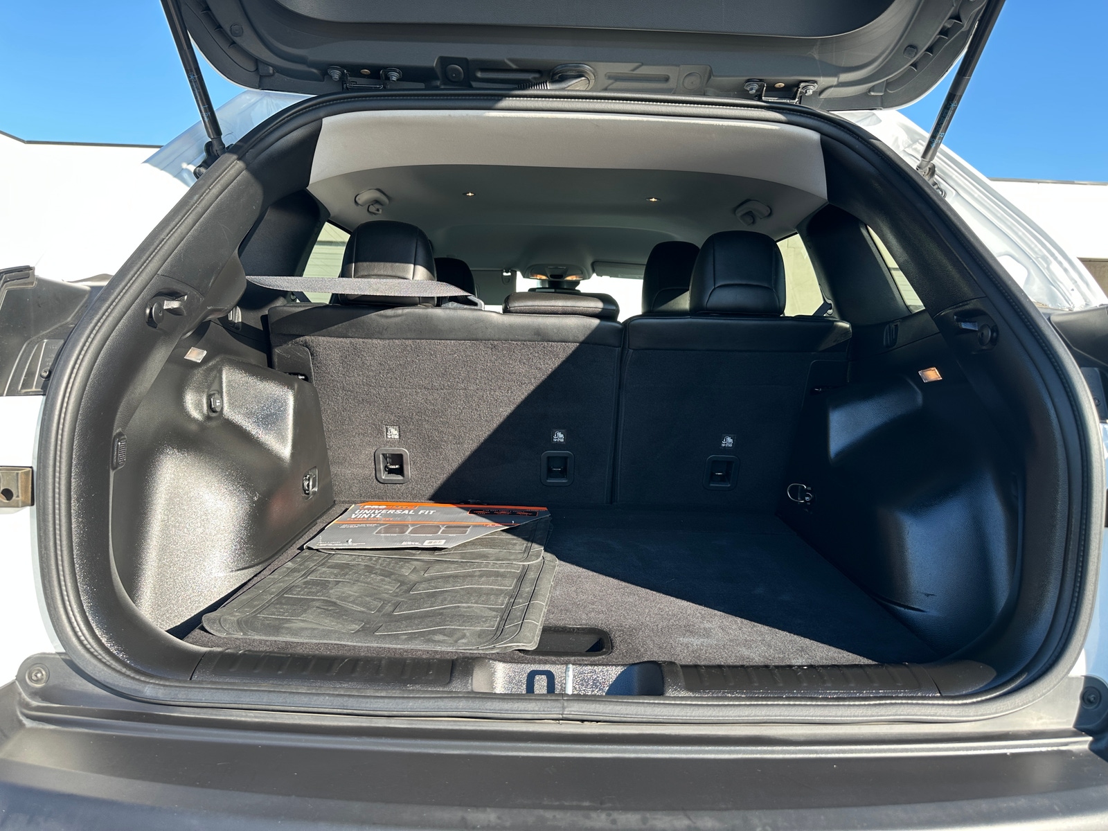 Thumbnail: 2021 Jeep Cherokee - 7