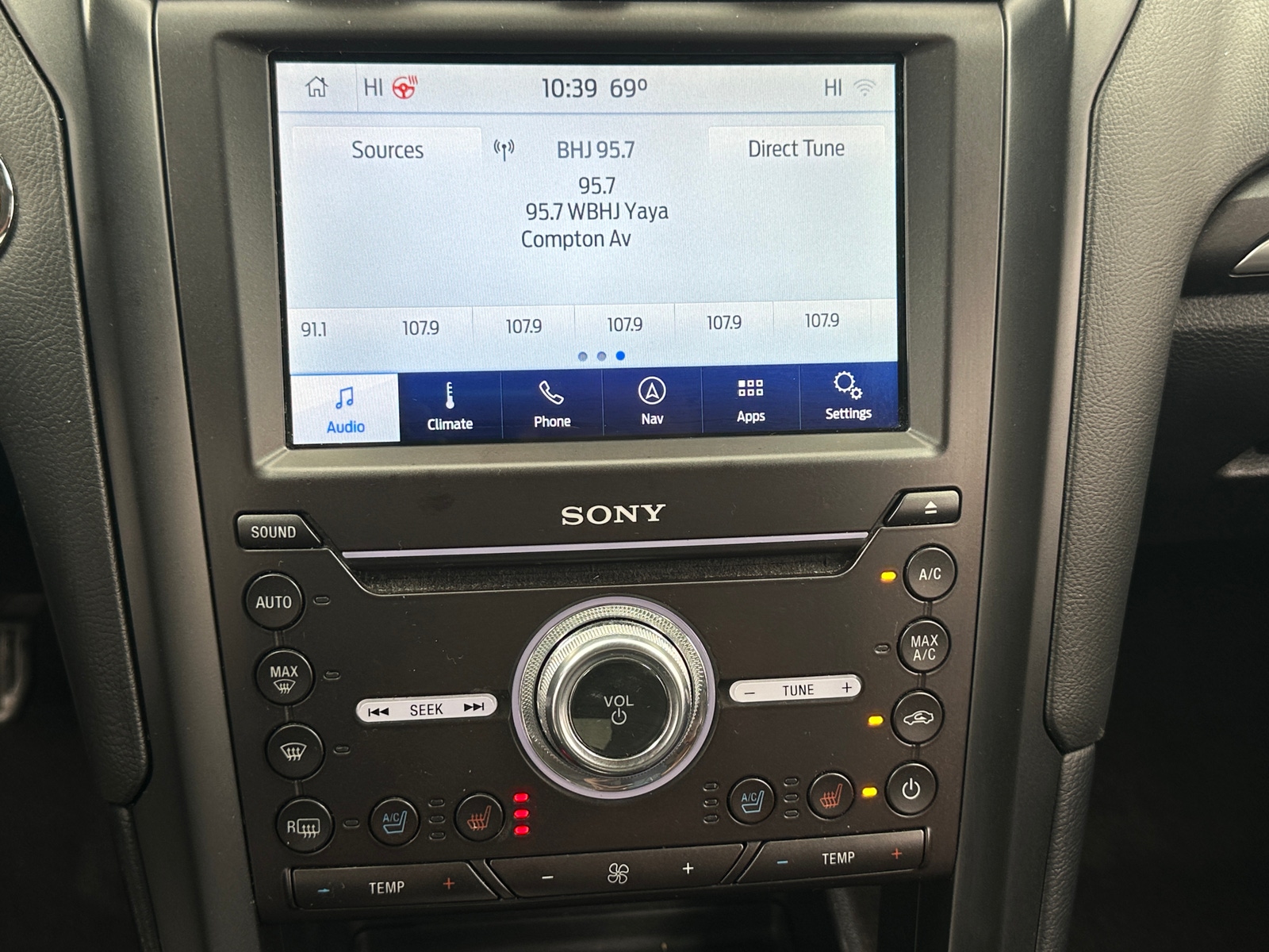 Thumbnail: 2020 Ford Fusion - 3