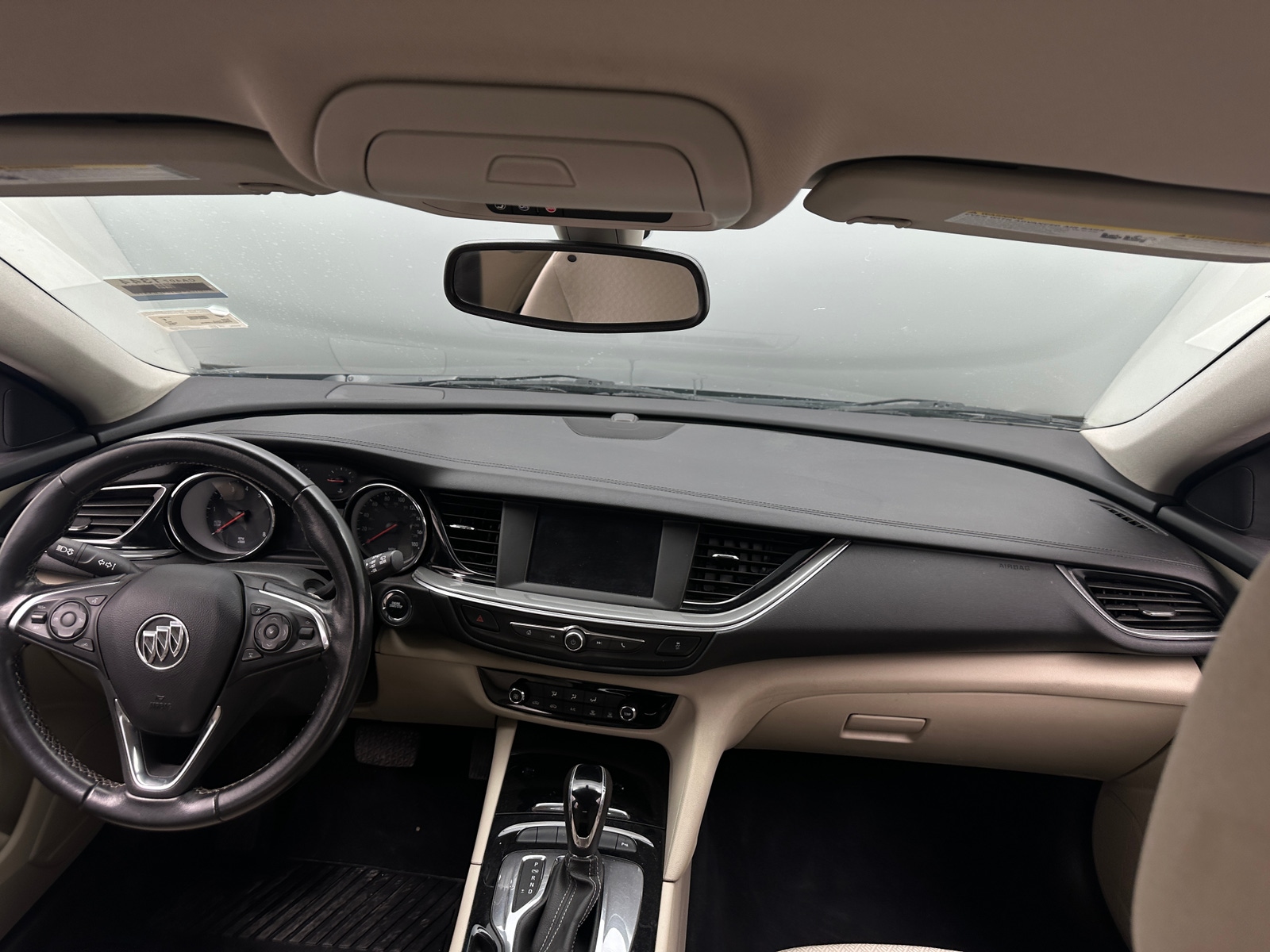 Thumbnail: 2018 Buick Regal - 3