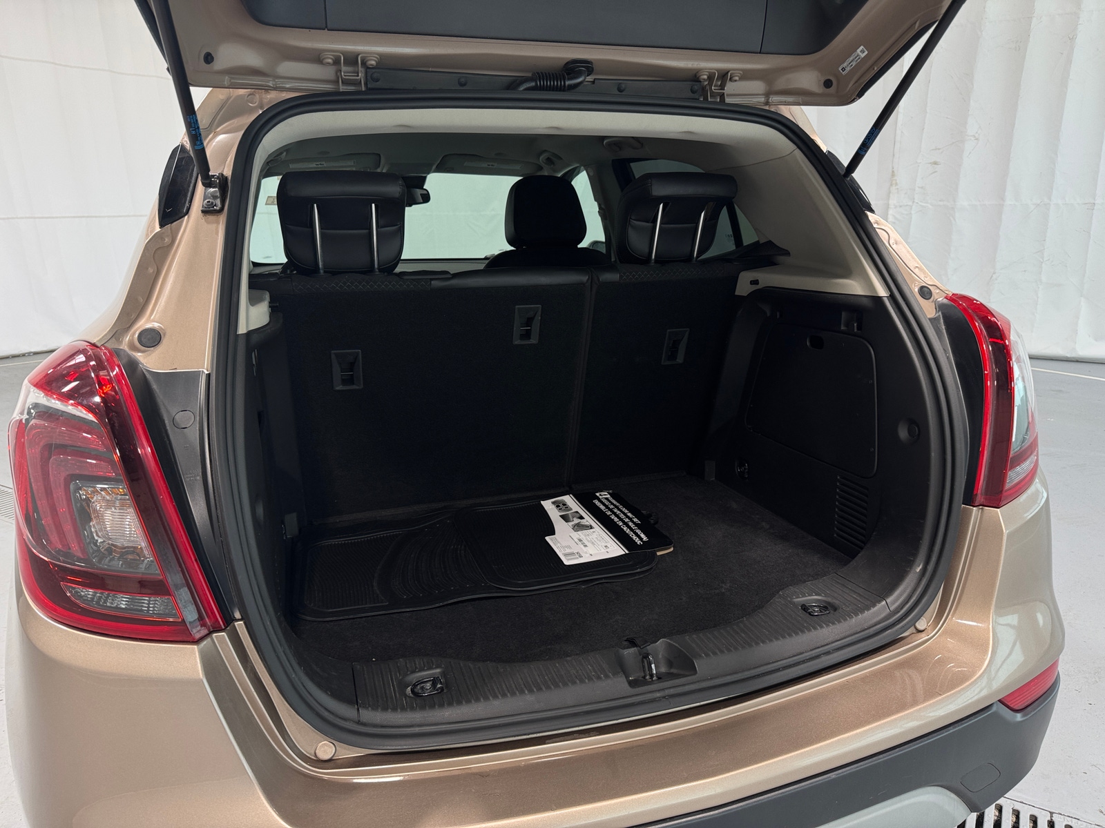 Thumbnail: 2019 Buick Encore - 6