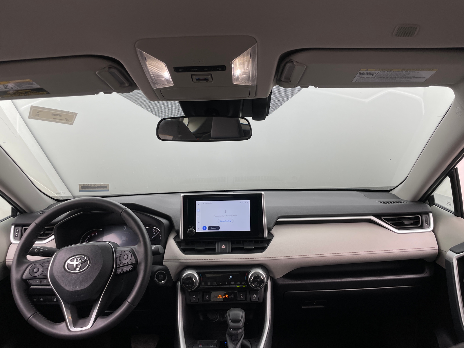 Thumbnail: 2024 Toyota RAV4 - 3