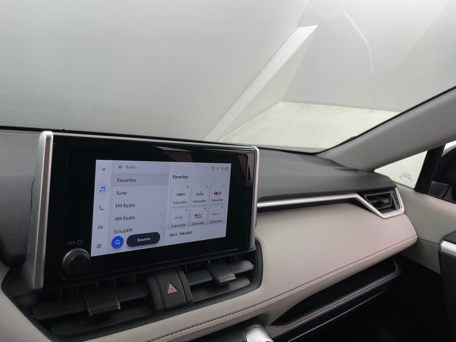 Thumbnail: 2024 Toyota RAV4 - 4