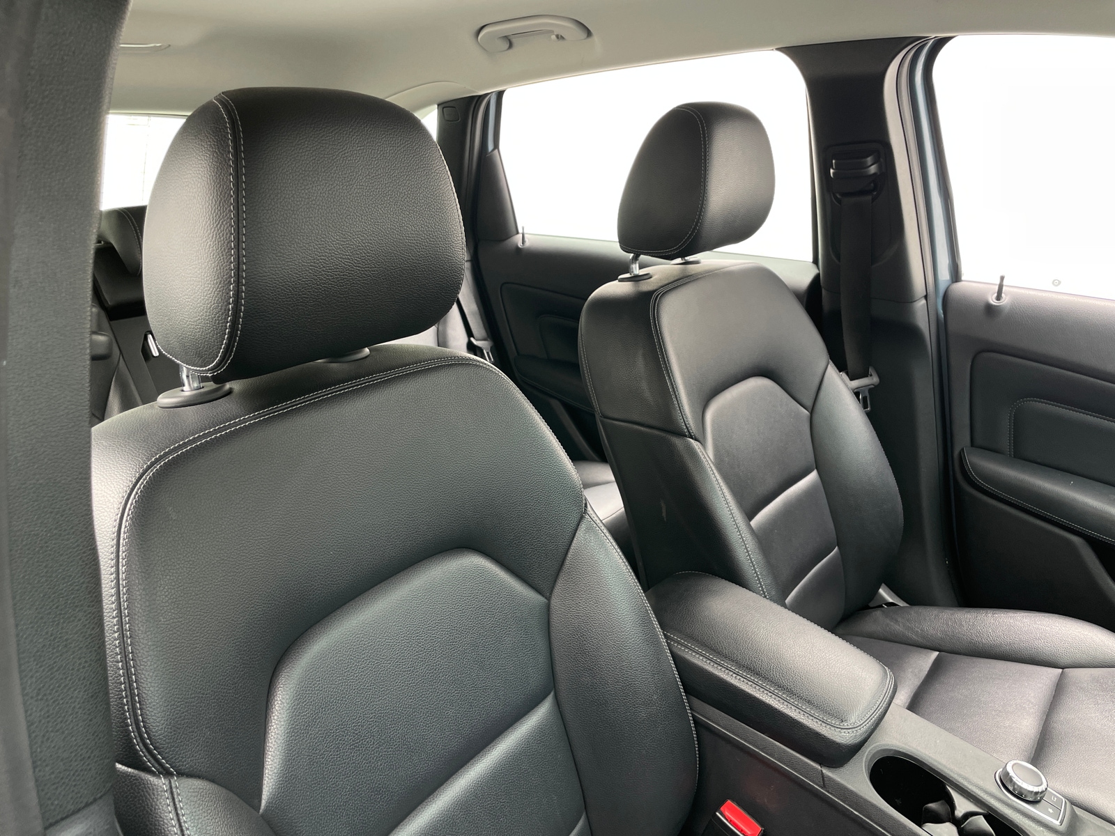 Thumbnail: 2015 Mercedes-Benz B-Class - 2