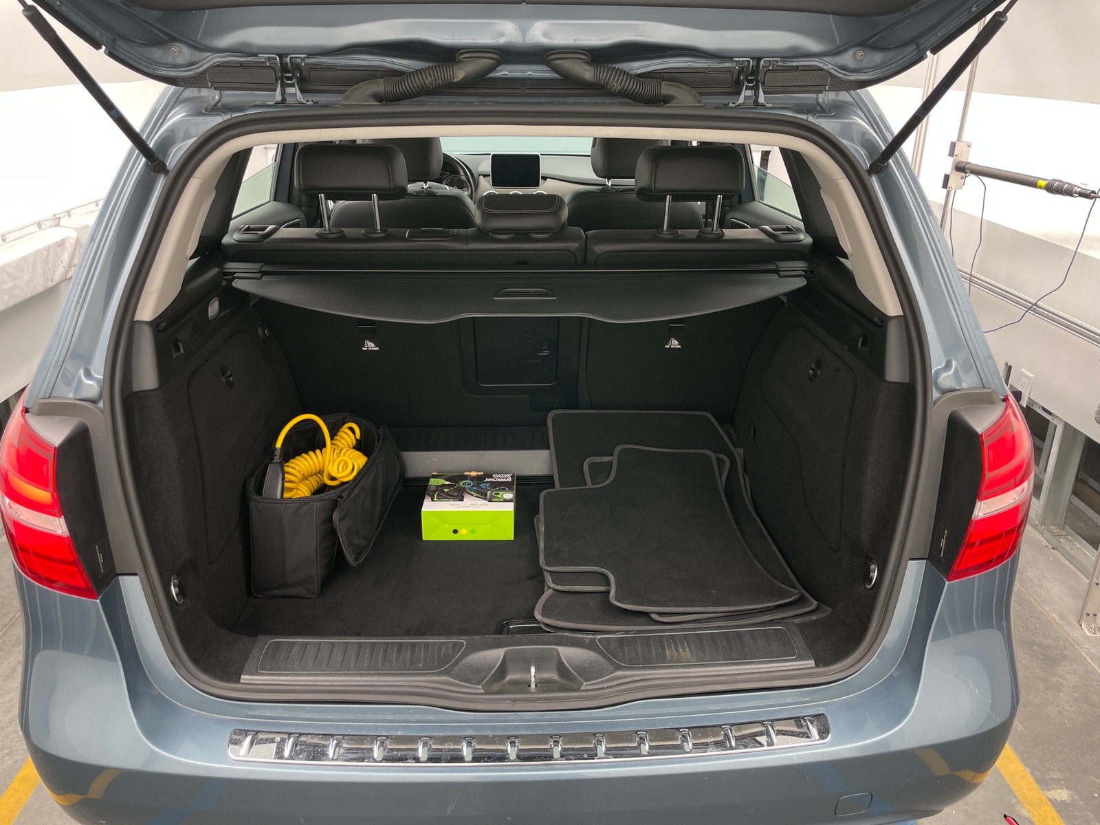 Thumbnail: 2015 Mercedes-Benz B-Class - 7