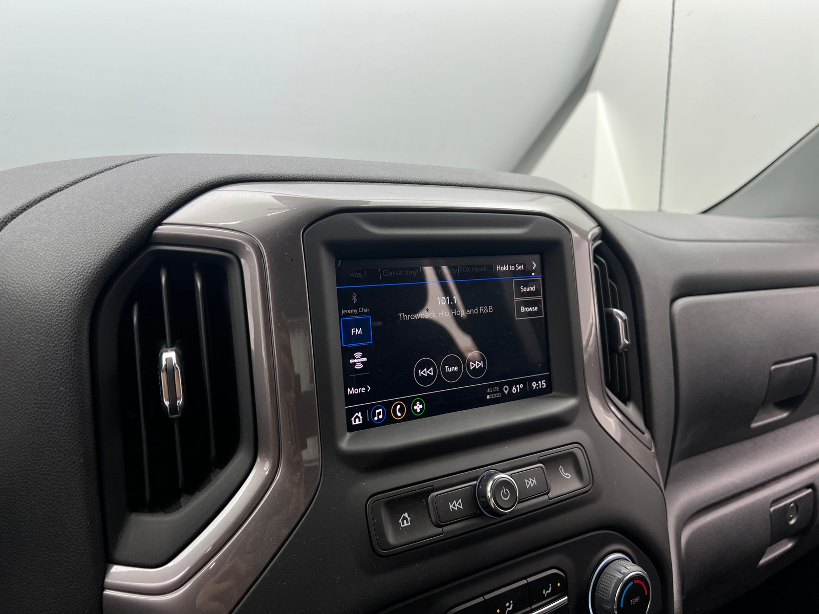 Thumbnail: 2024 Chevrolet Silverado 1500 - 4